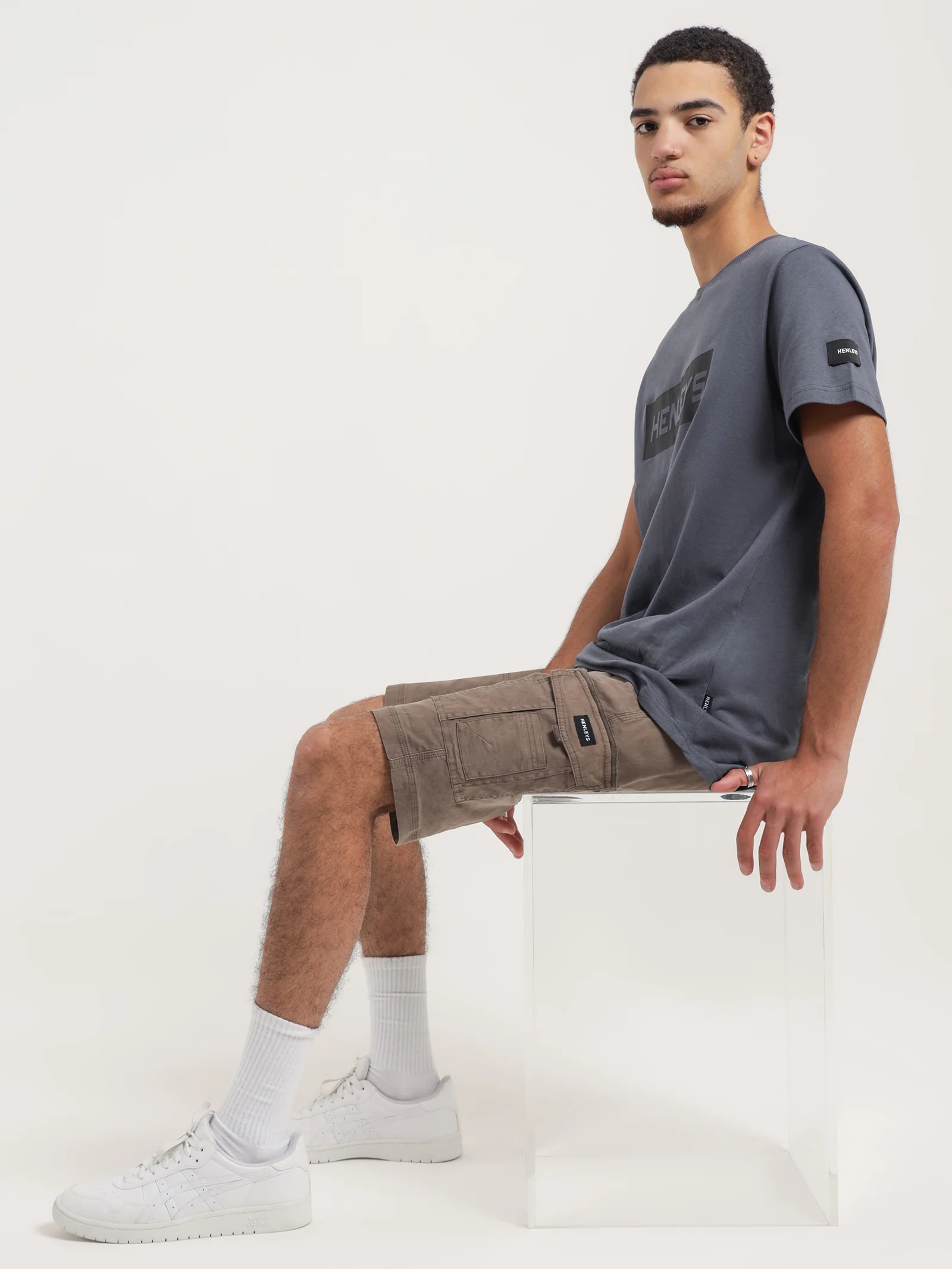 Leon Shorts - Image 2