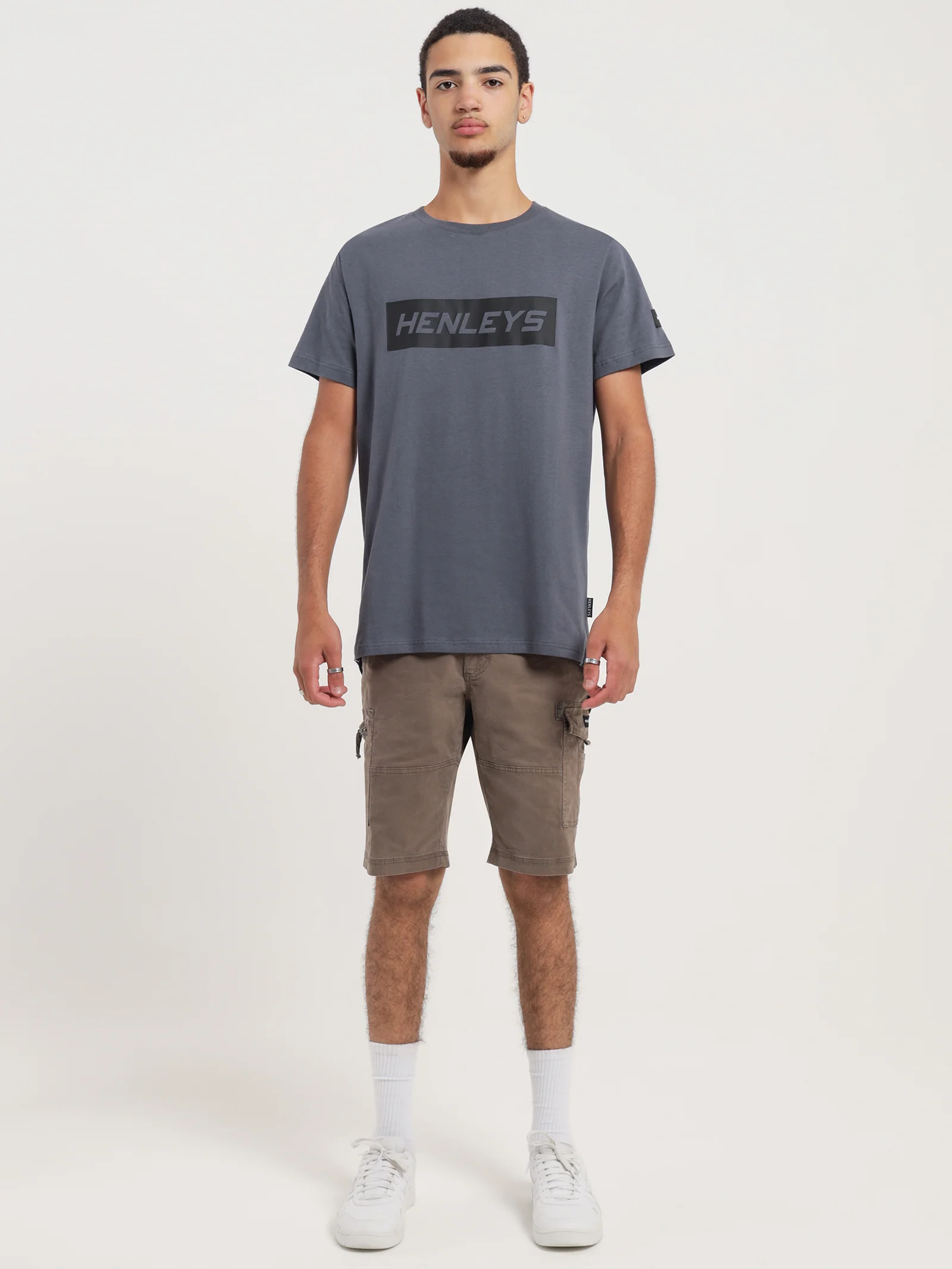 Leon Shorts - Image 4