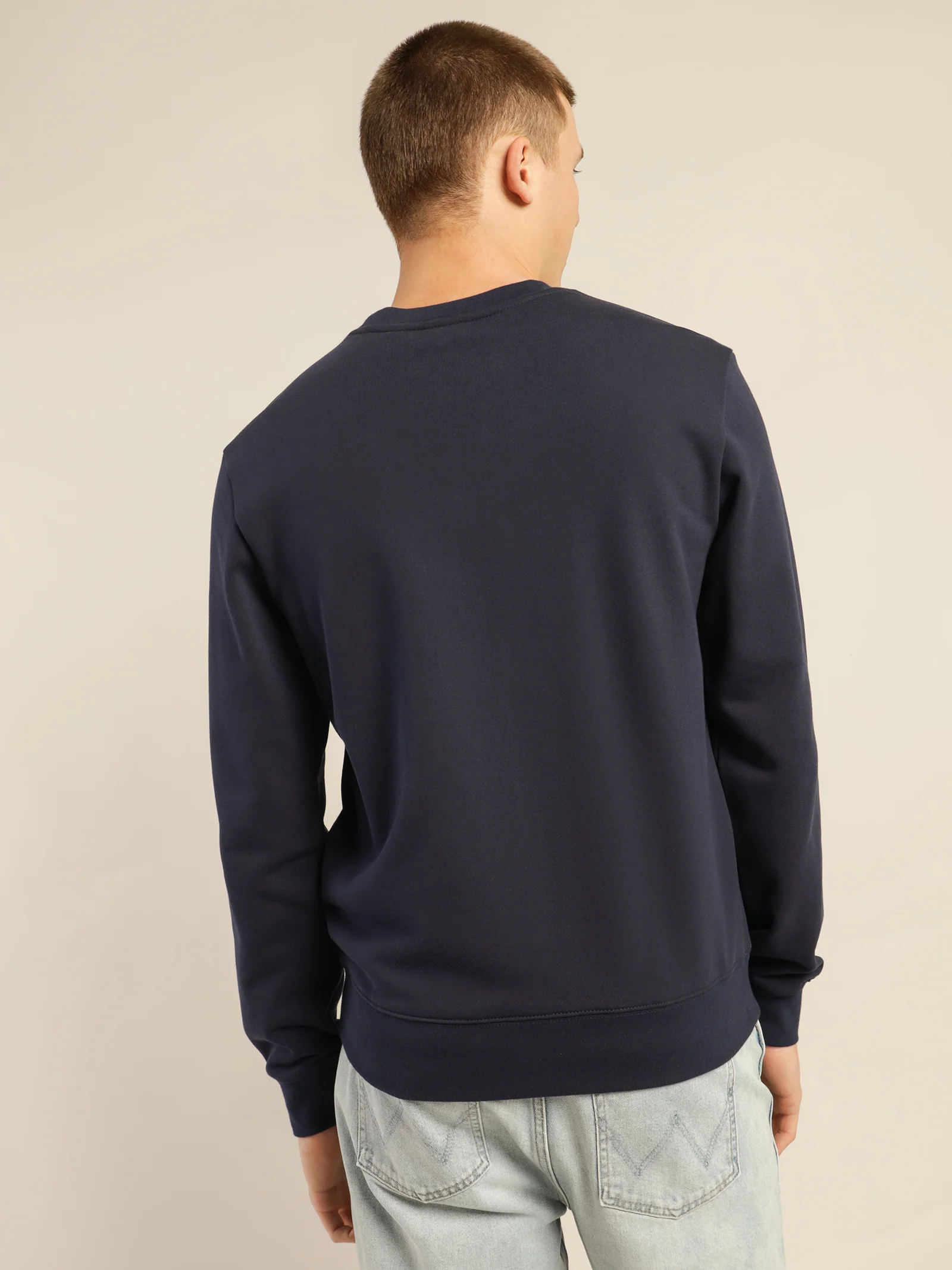 Lifestyle Logo Crew - Image 7