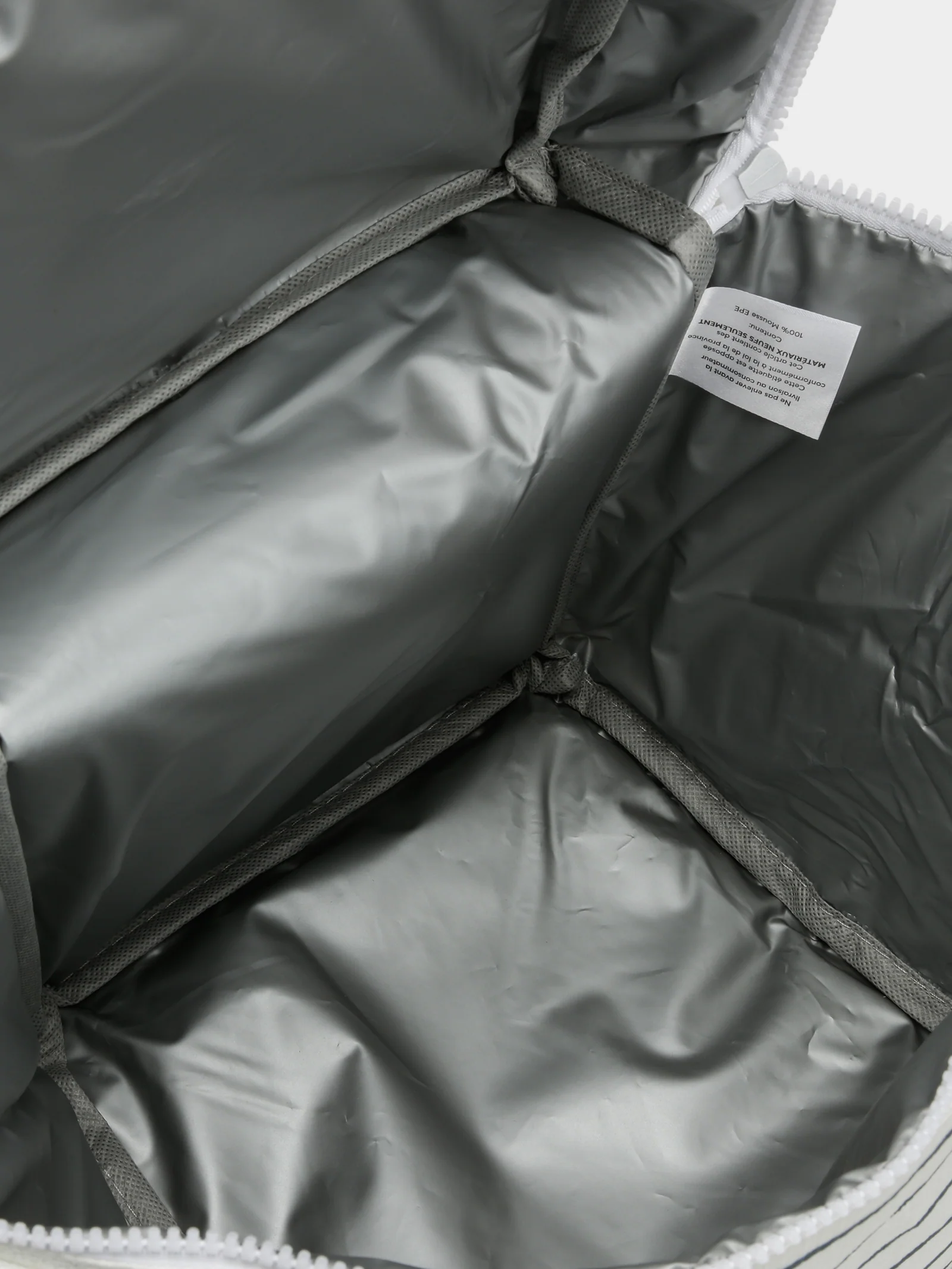 Light Cooler Bag - Image 4