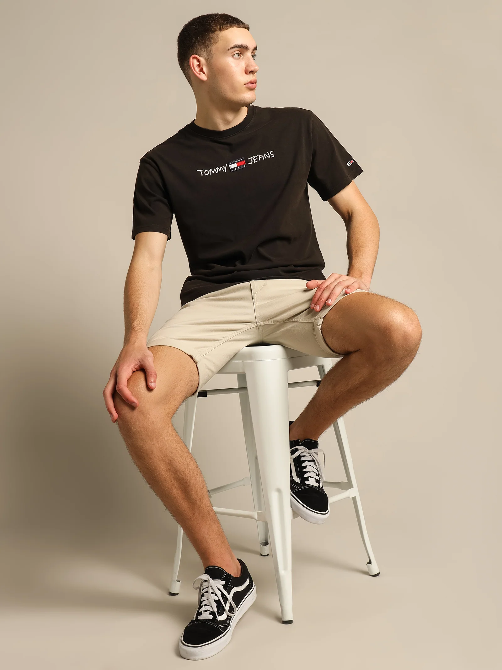 Linear Written Logo T-Shirt - Image 5