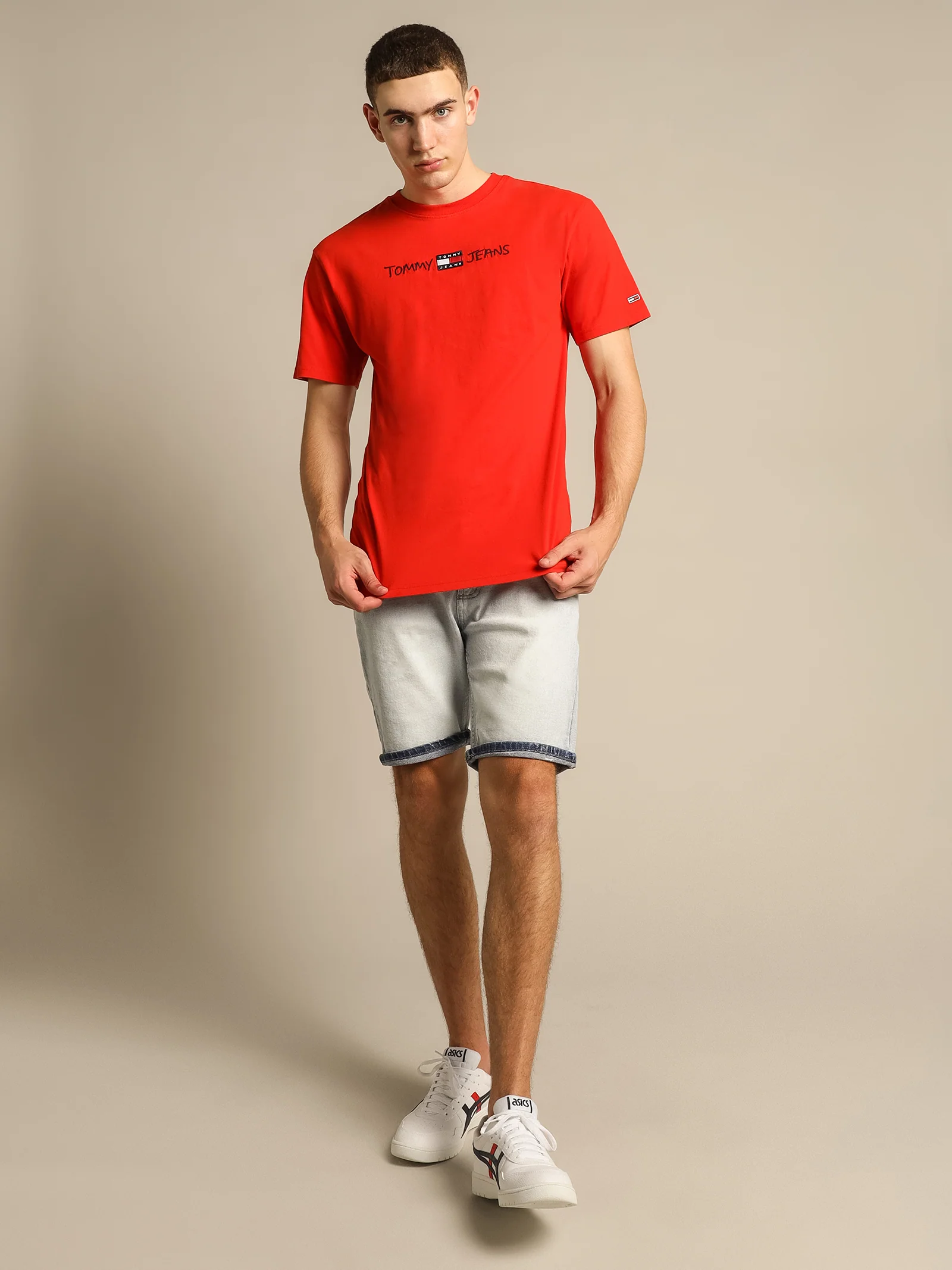 Linear Written Logo T-Shirt - Image 5