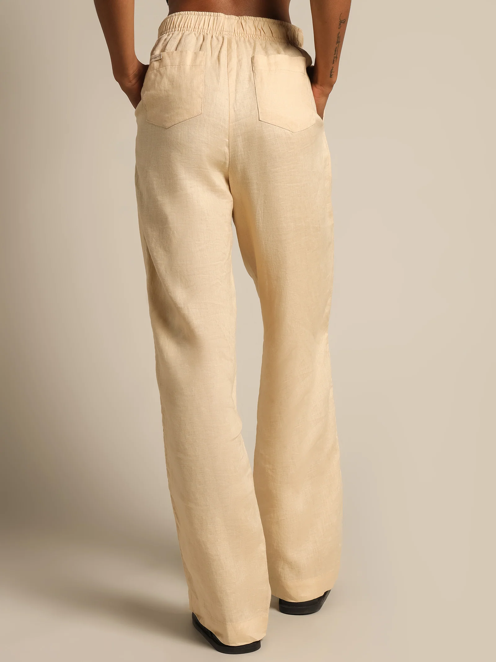 Linen Lounge Crop Pants - Image 6
