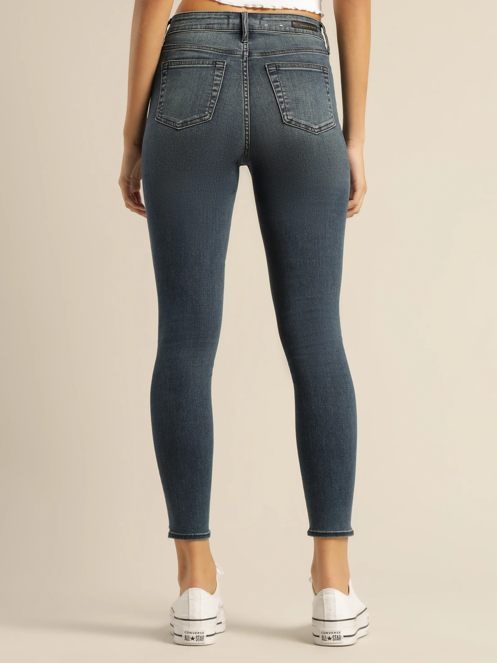 Lisa High-Rise Skinny Ankle-Hugger Jeans - Image 6
