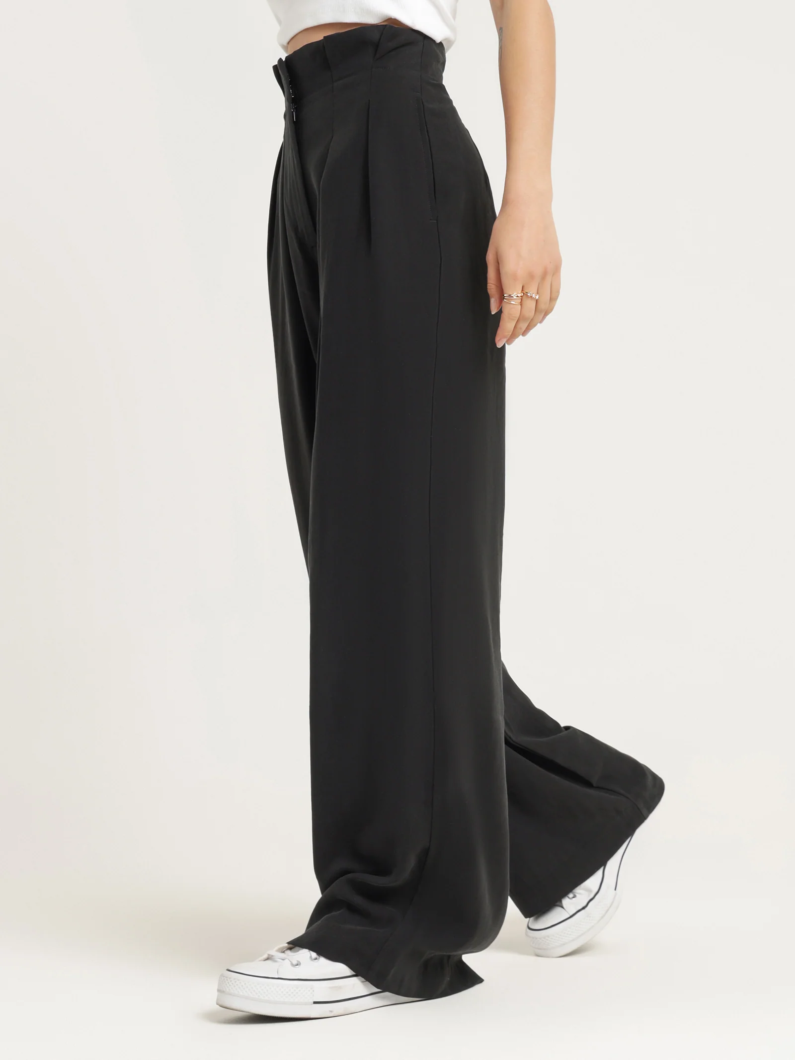Lisa Paperbag Pants - Image 3