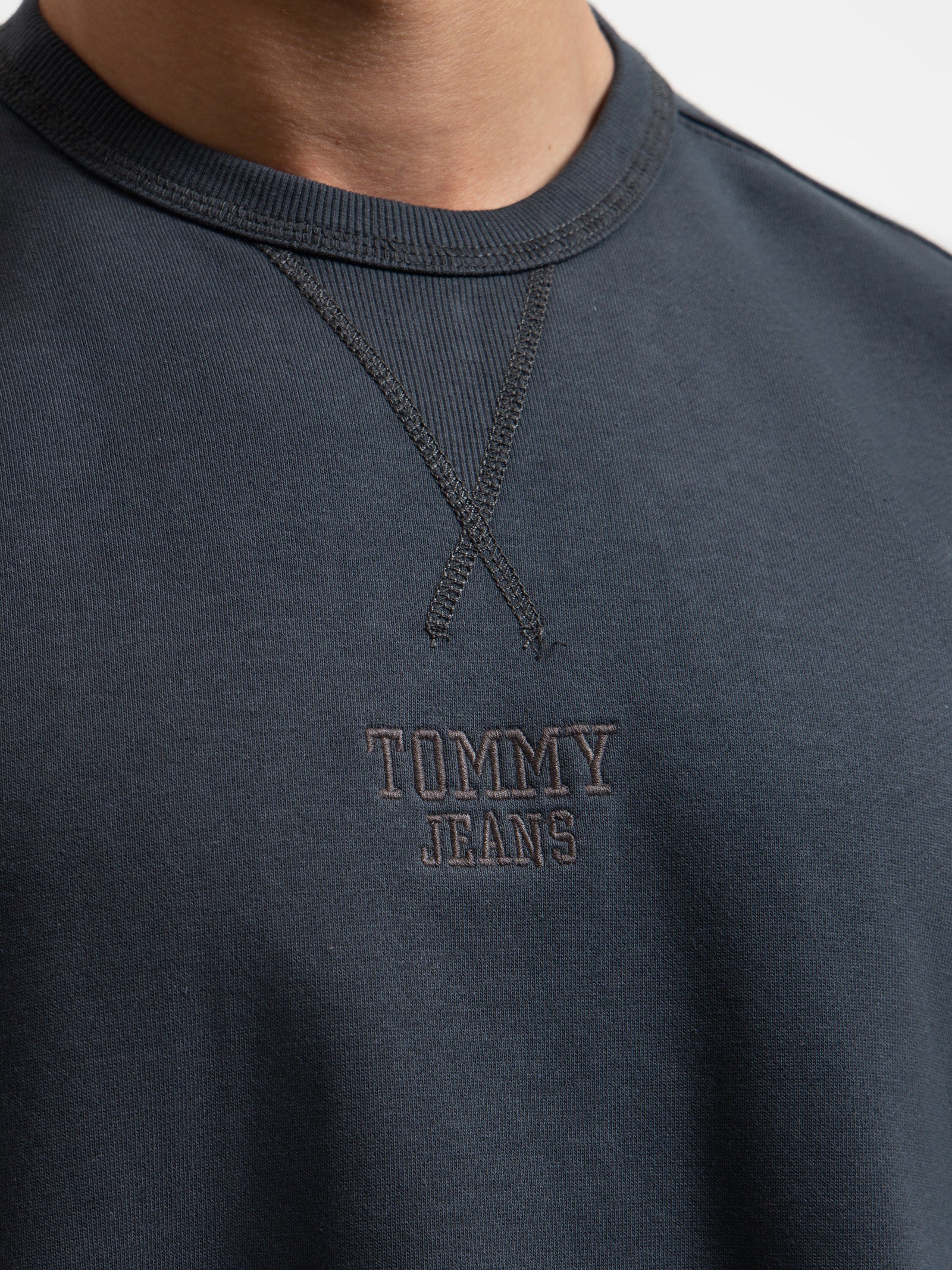 Logo Boxy Fit Sweatshirt - Image 3
