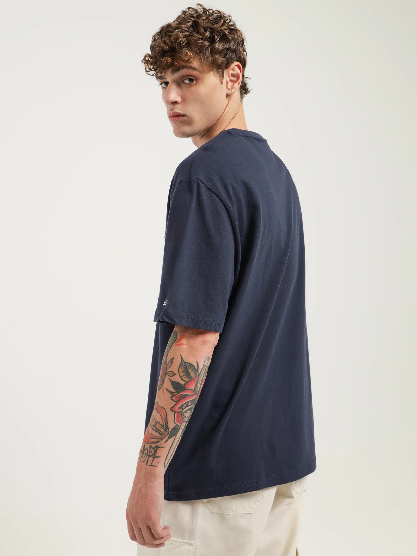 Logo Colour Blocked T-Shirt - Image 5