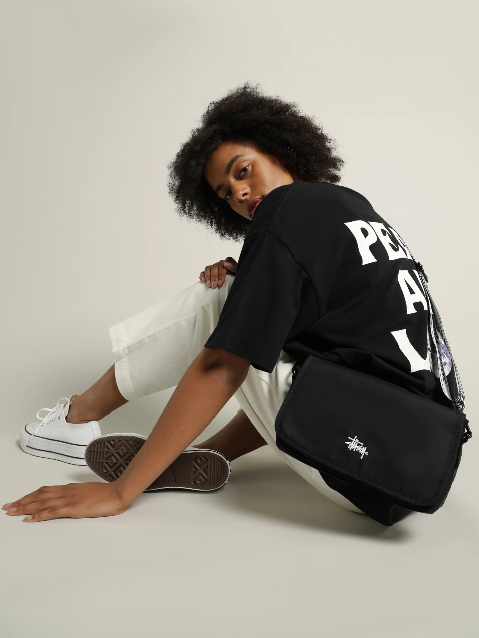 Logo Shoulder Bag - Image 2