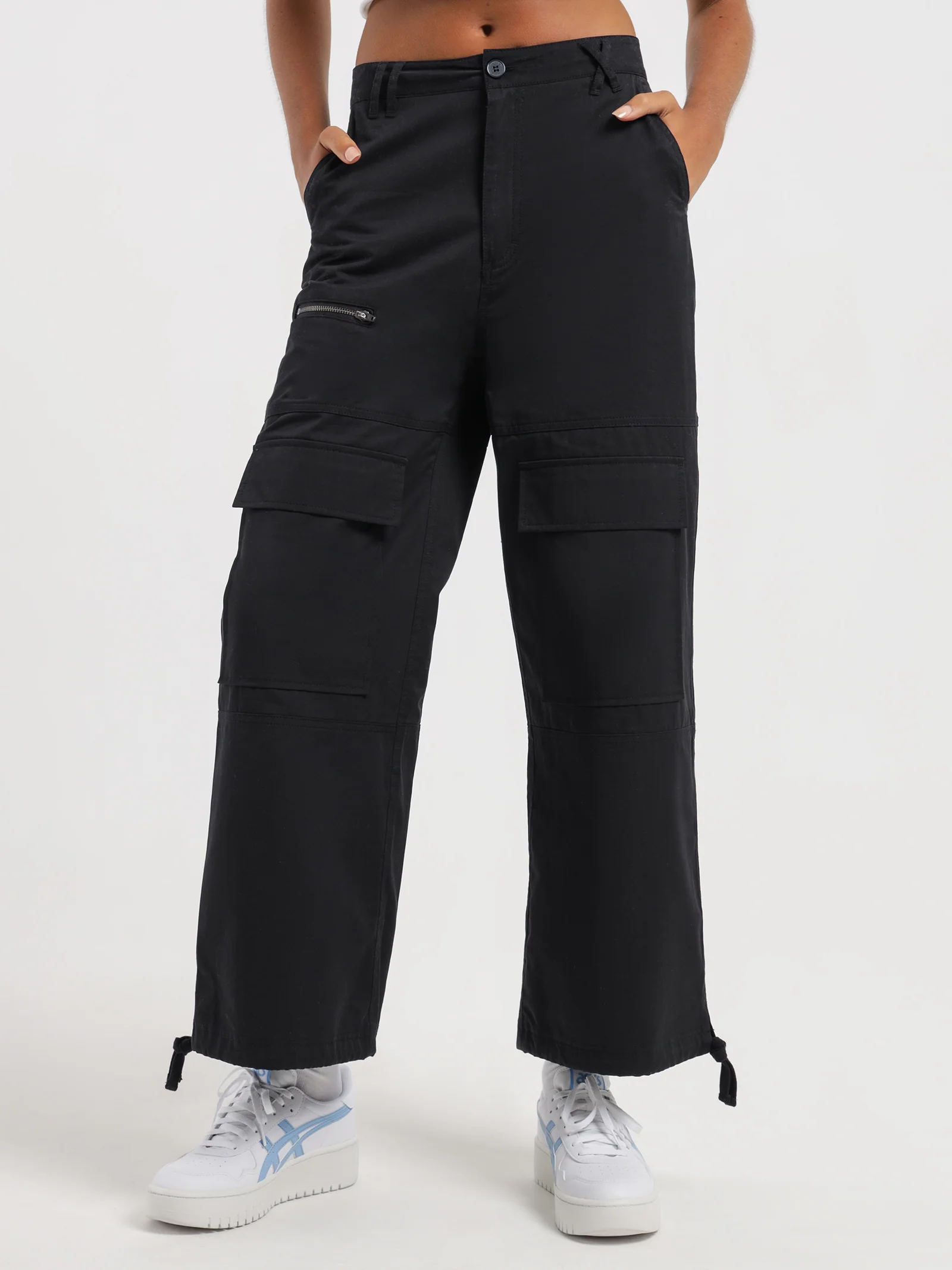 Long Stride Cargo Pants - Image 3
