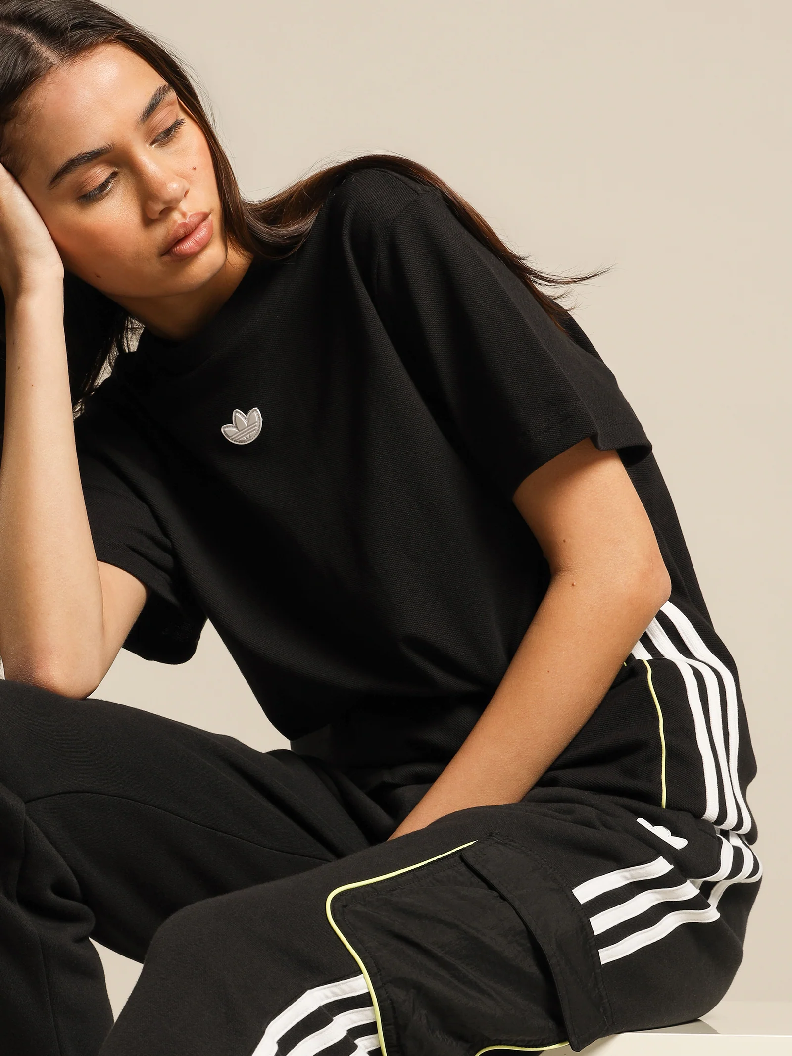 Loose Piping T-Shirt - Image 3