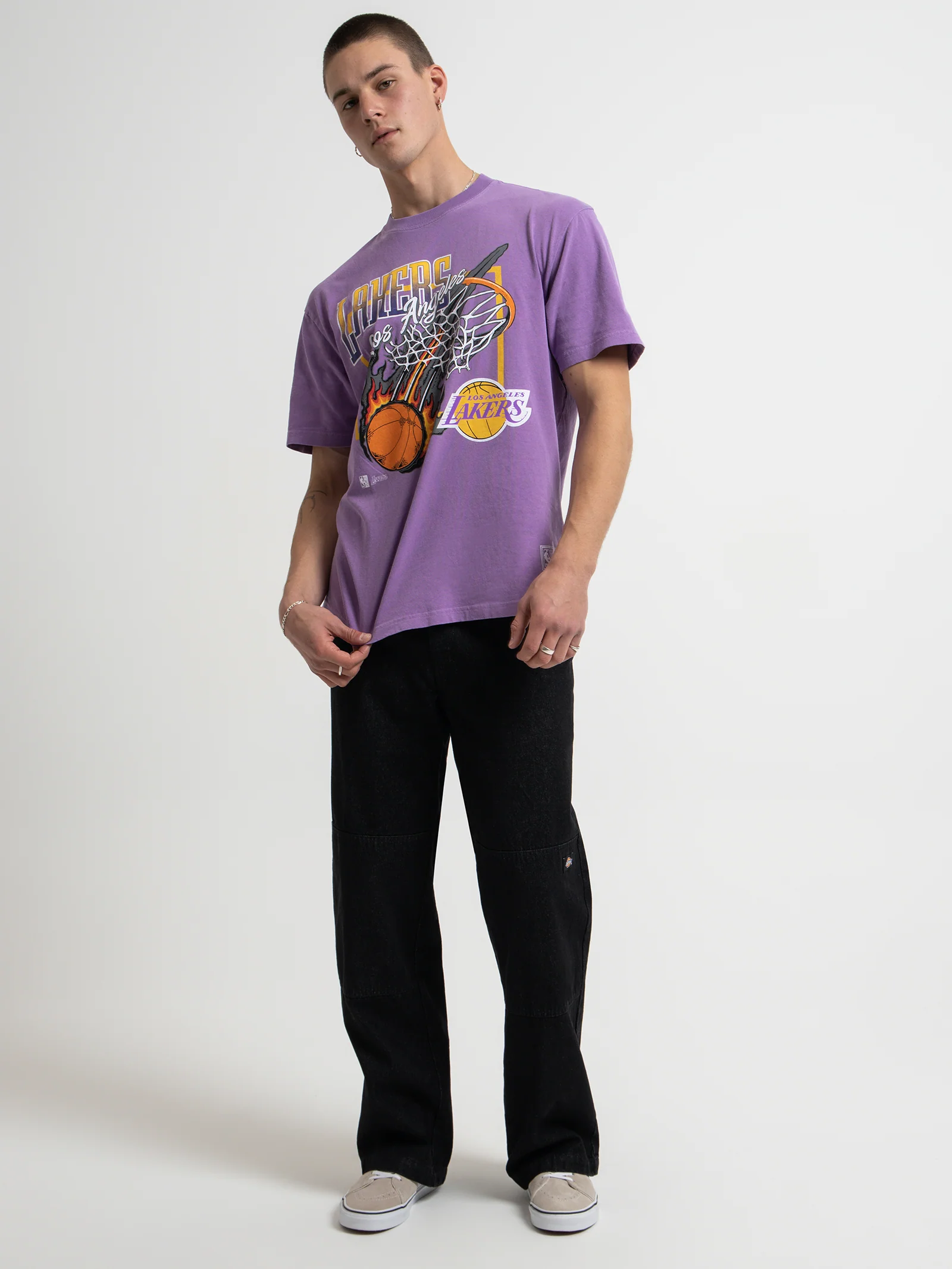 Los Angeles Lakers Fireball T-Shirt - Image 4