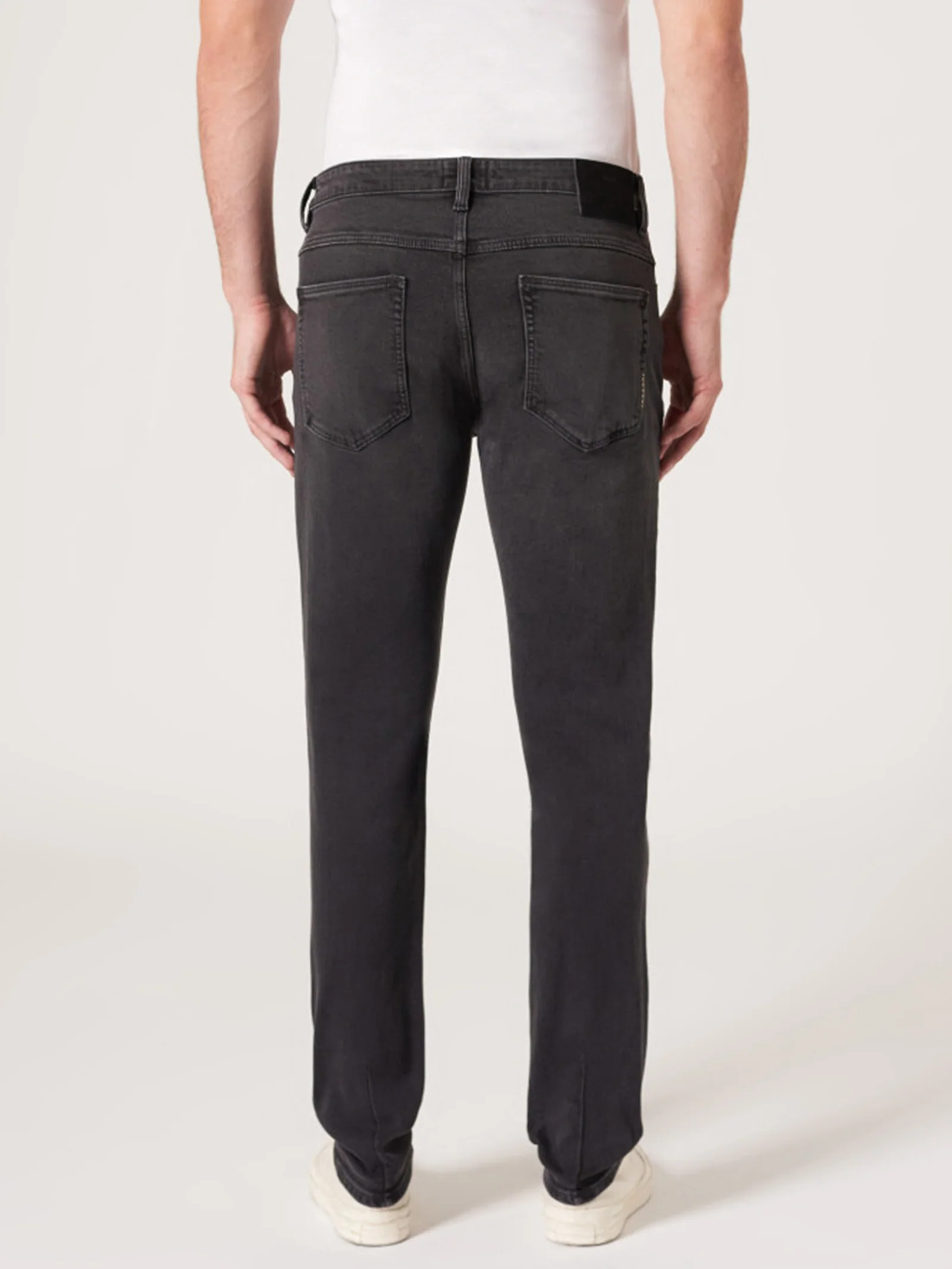 Lou Slim Jeans - Image 3