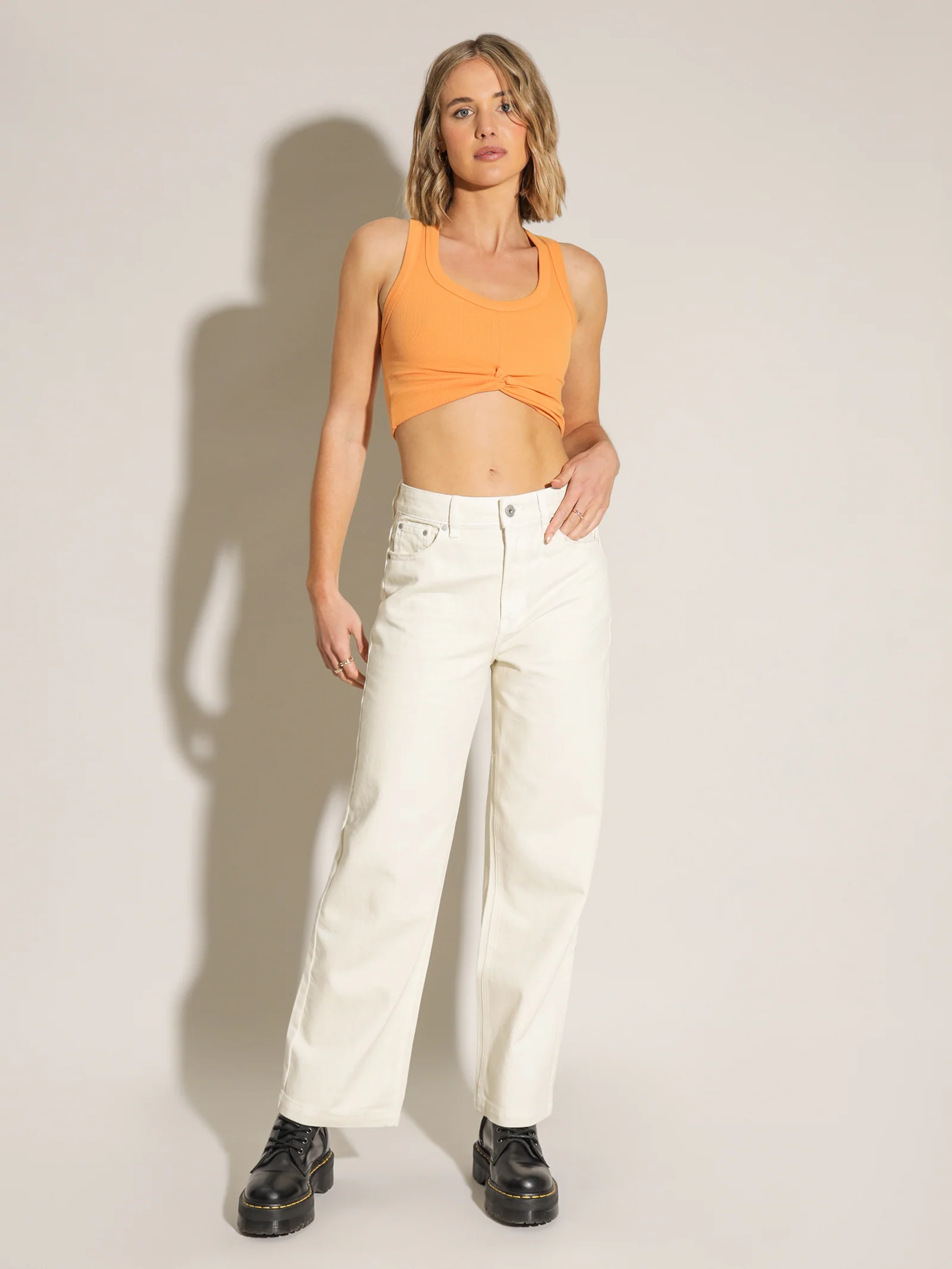 Lou Wide Leg Jeans - Image 4