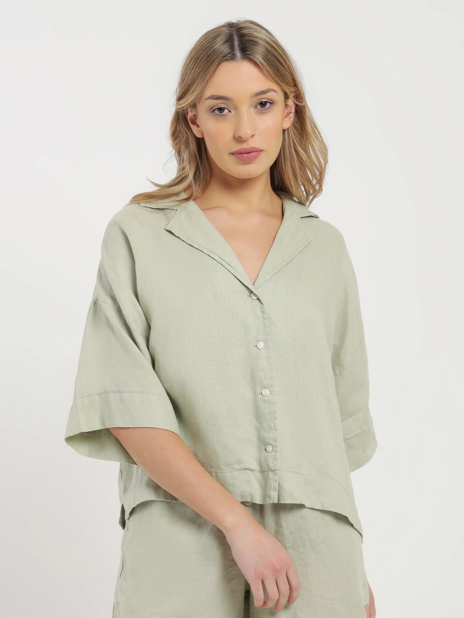 Lounge Linen Shirts - Image 4