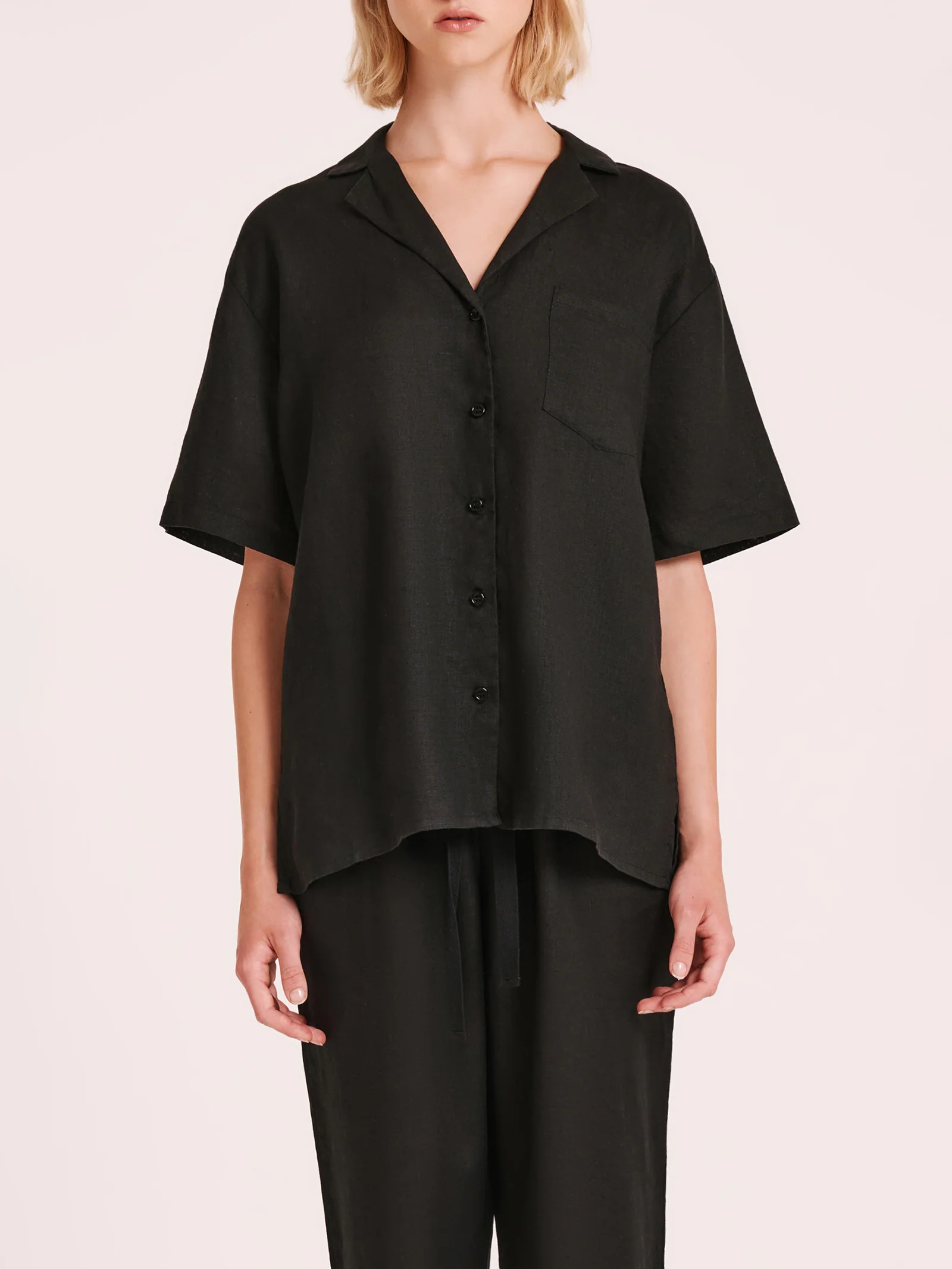 Lounge Linen Travel Shirt - Image 2