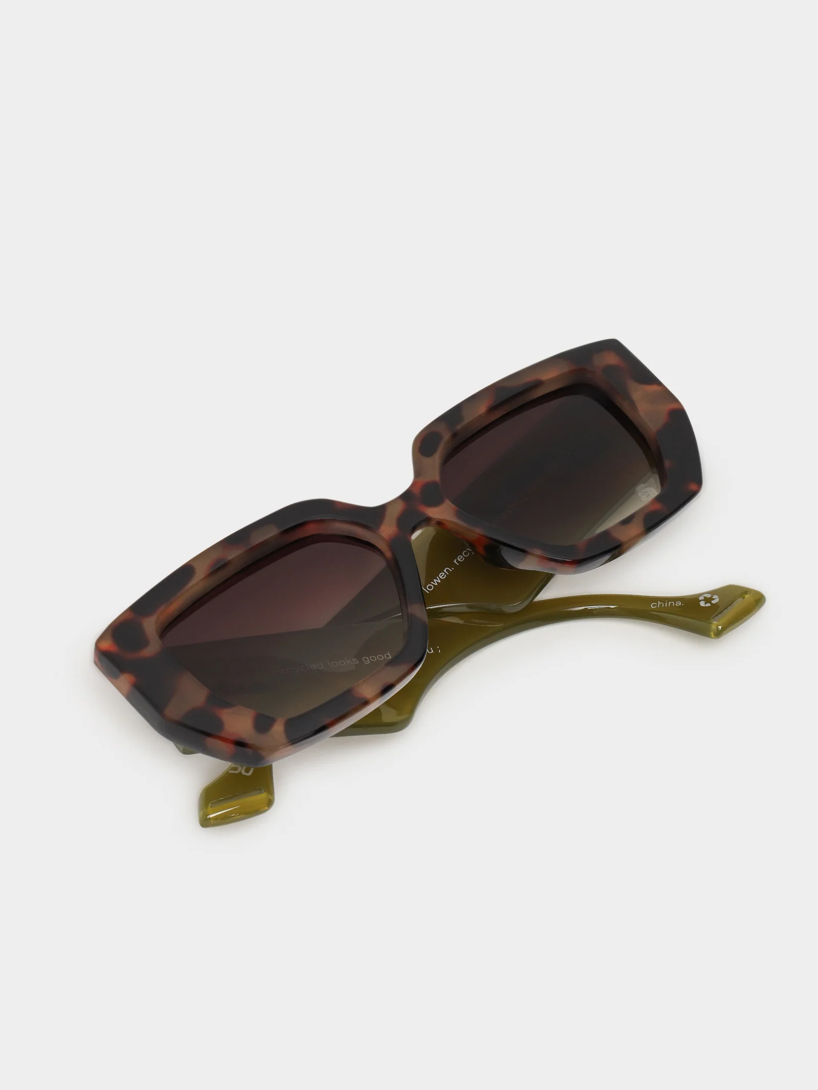 Lowen Sunglasses - Image 4