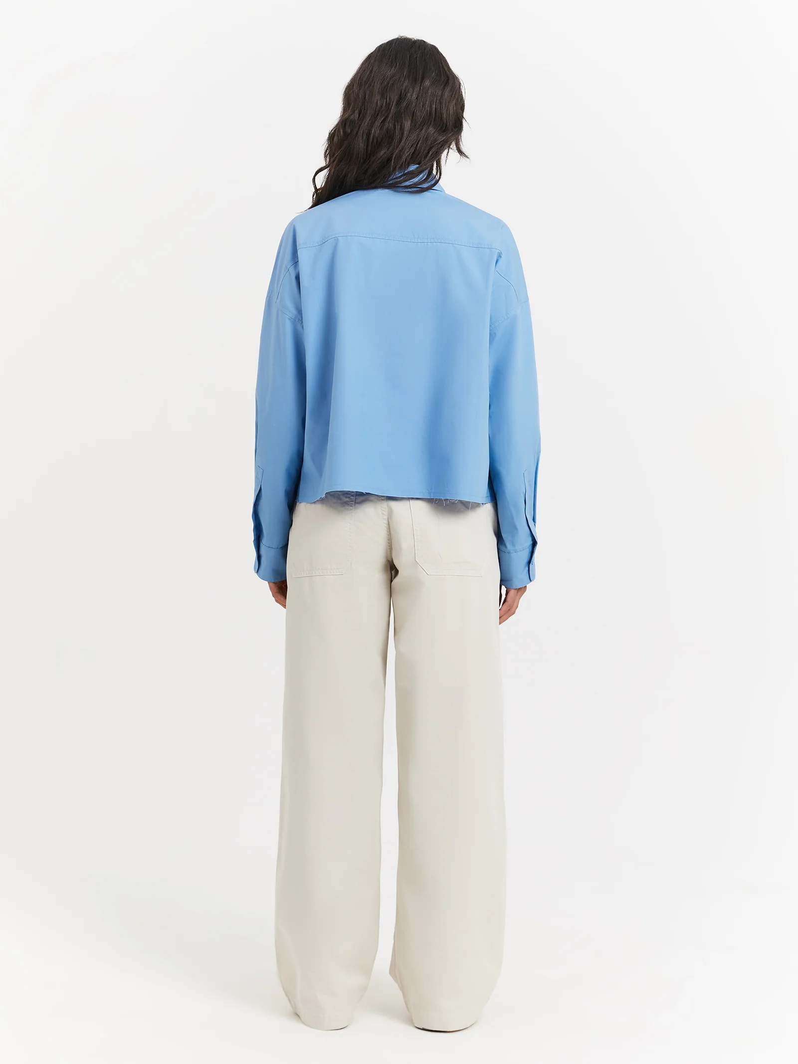 Lukea Cropped Shirt - Image 5