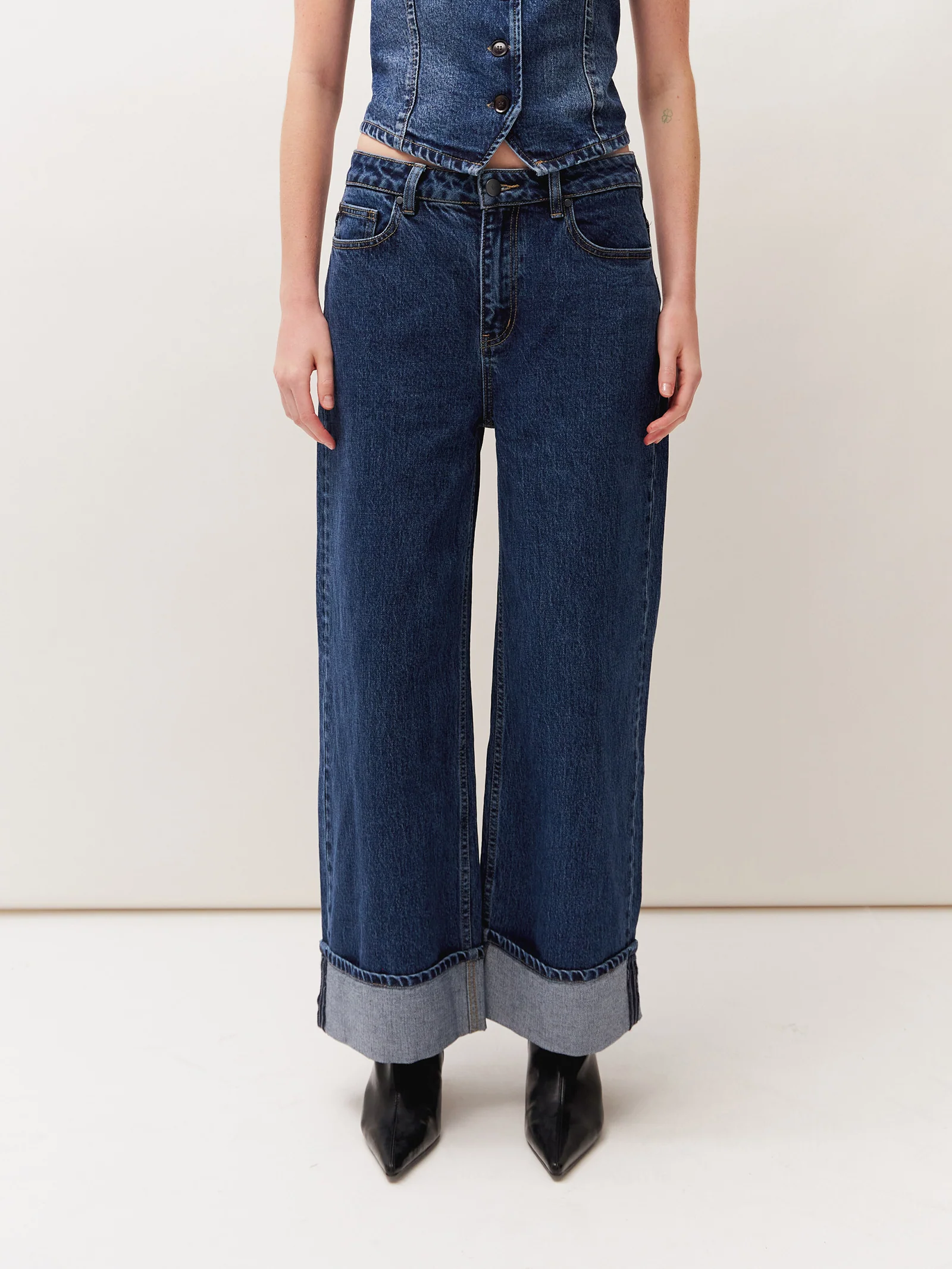 Tia Cuff Jean - Image 2