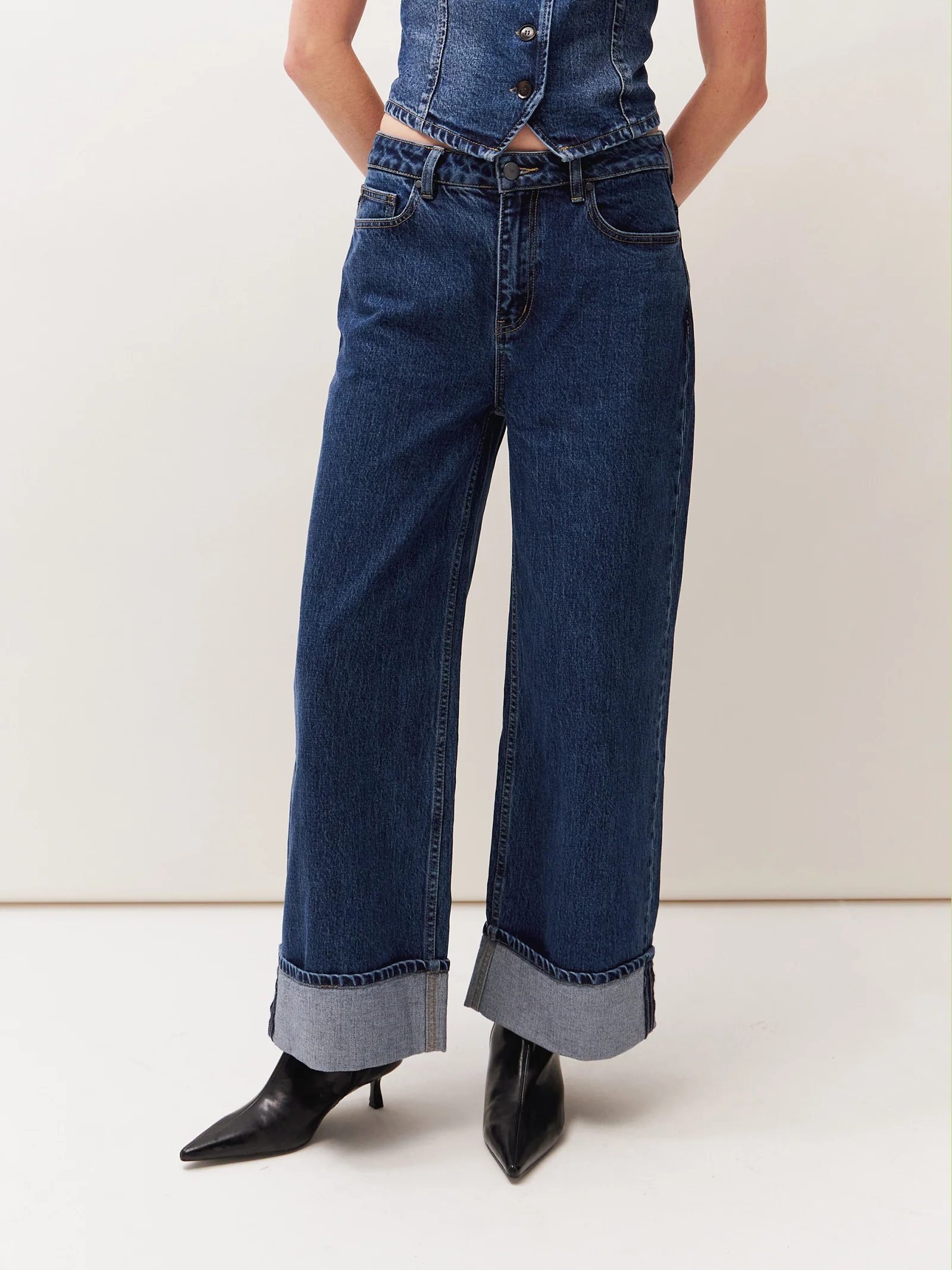 Tia Cuff Jean - Image 6