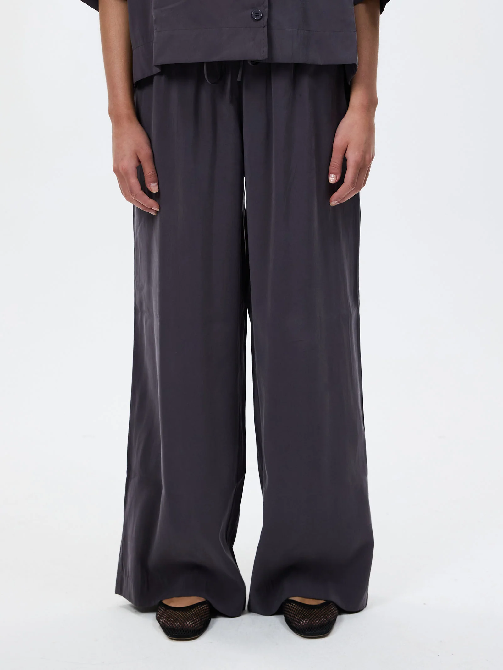 Tulli Drawstring Pant - Image 2