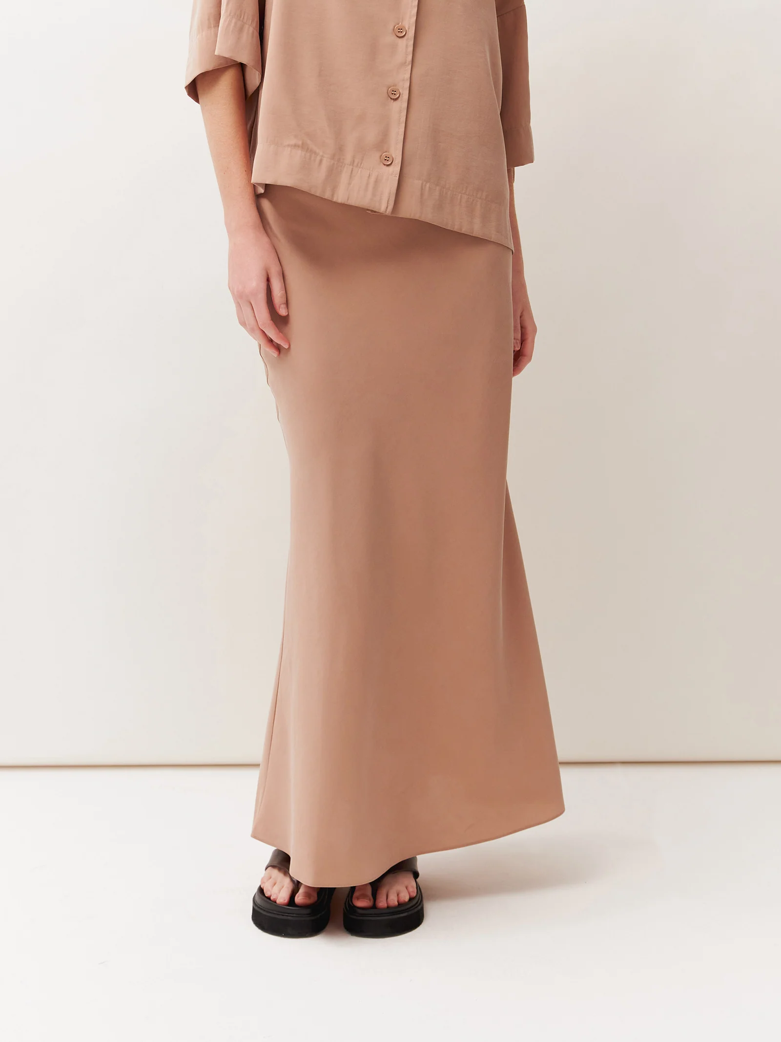 Tulli Midi Skirt - Image 2