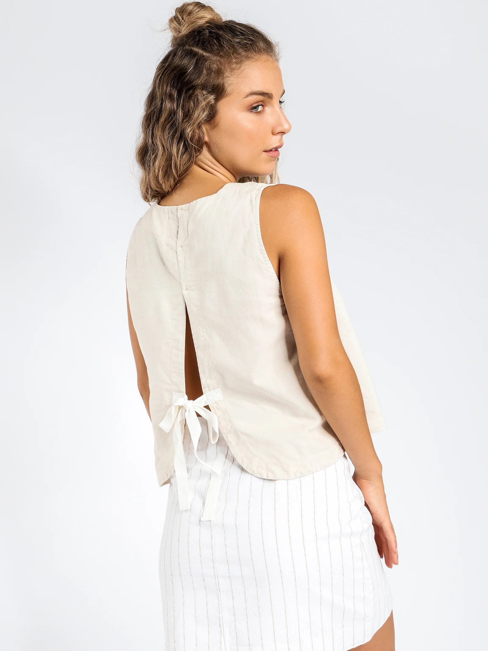 Lunar Linen Tank Top - Image 3