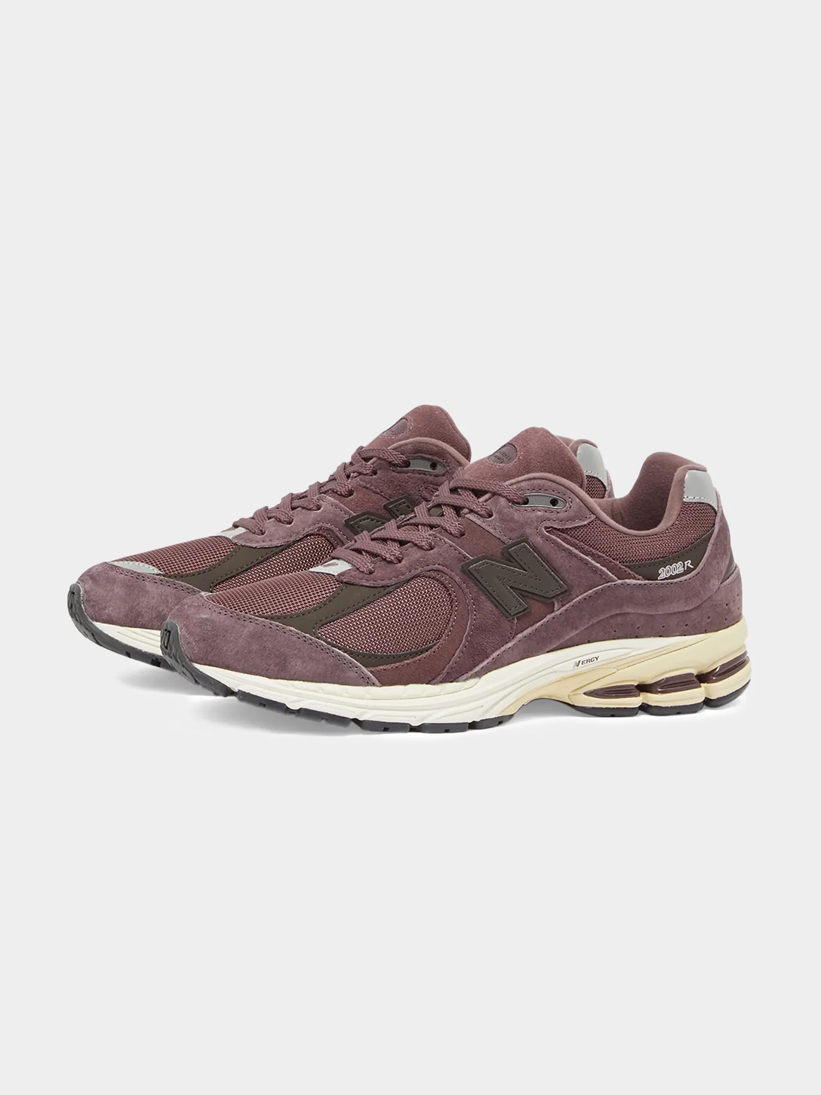 Unisex 2002 Sneakers - Image 6