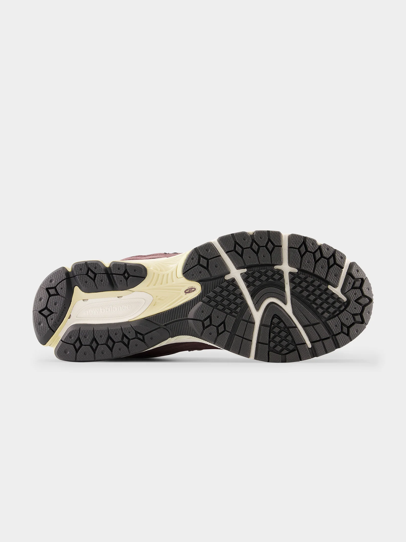 Unisex 2002 Sneakers - Image 9