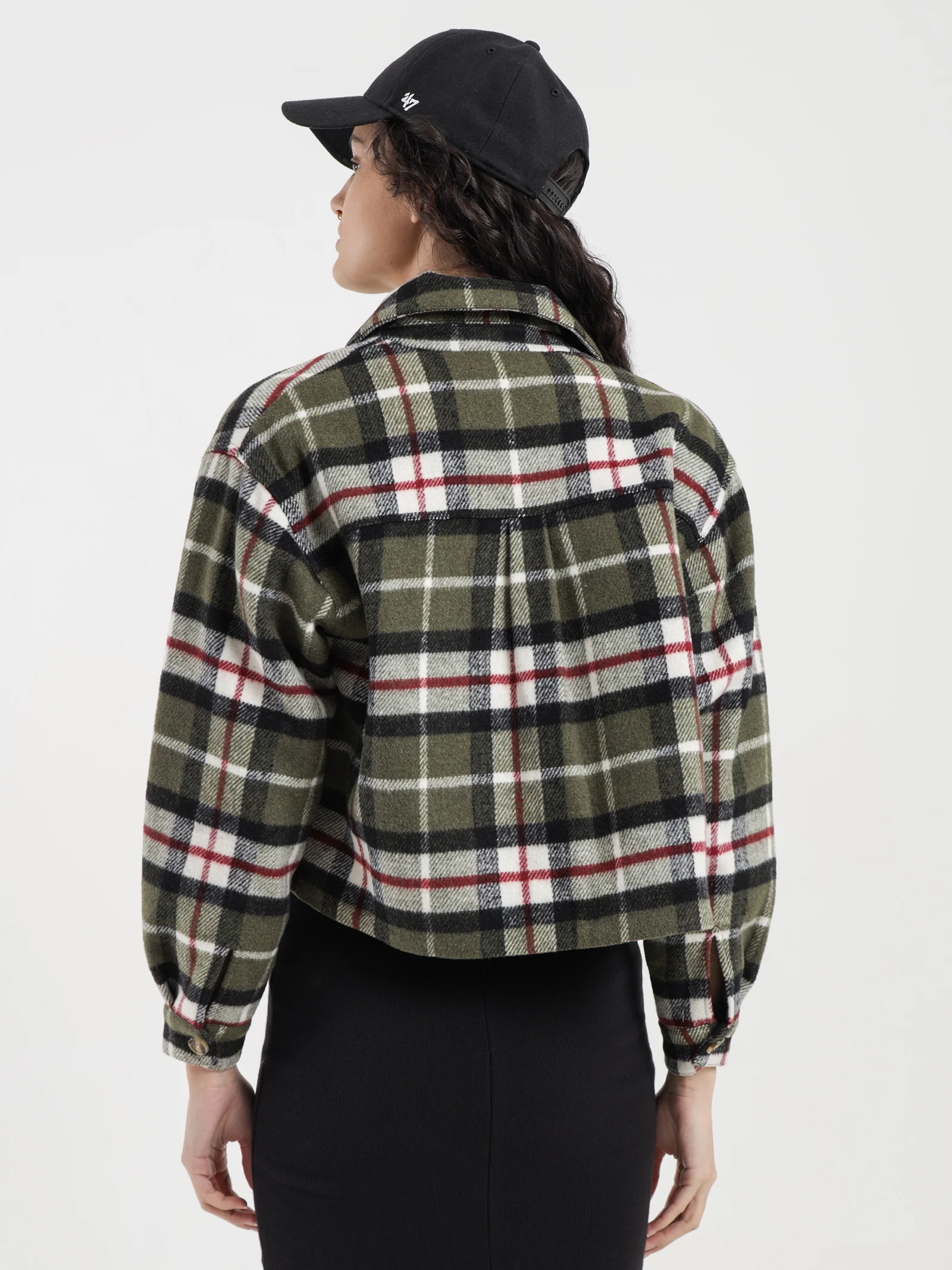 Maggie Shacket - Image 5