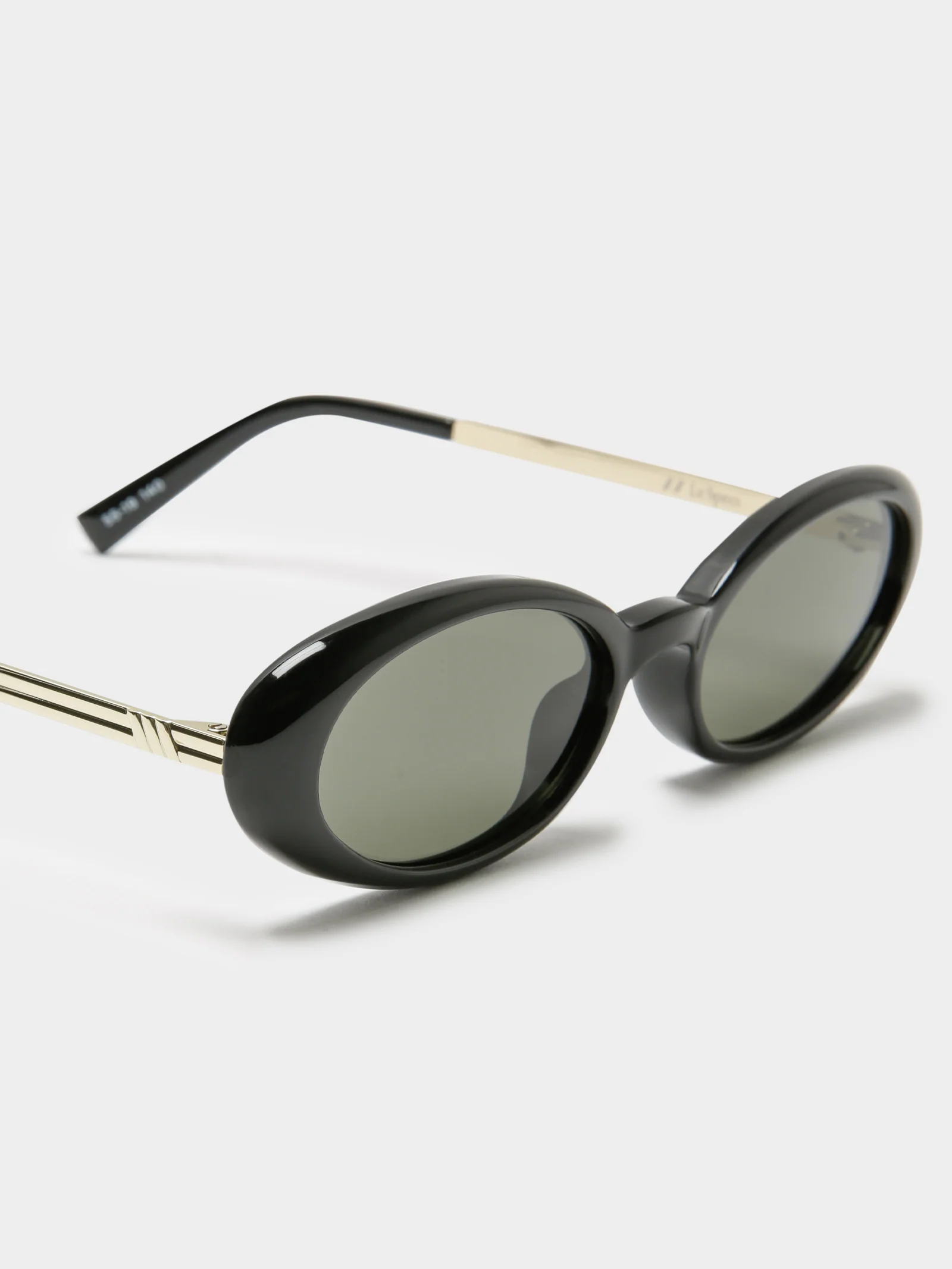 Magnifique Sunglasses - Image 3