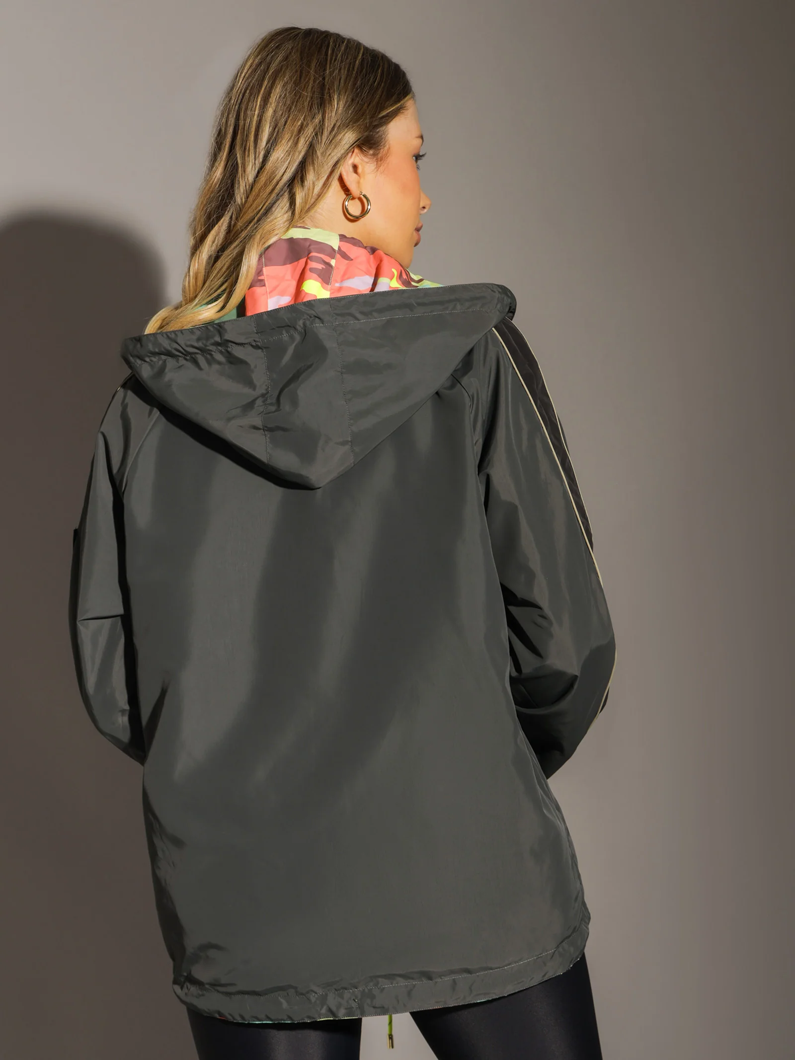 Man Down Reversible Jacket - Image 7