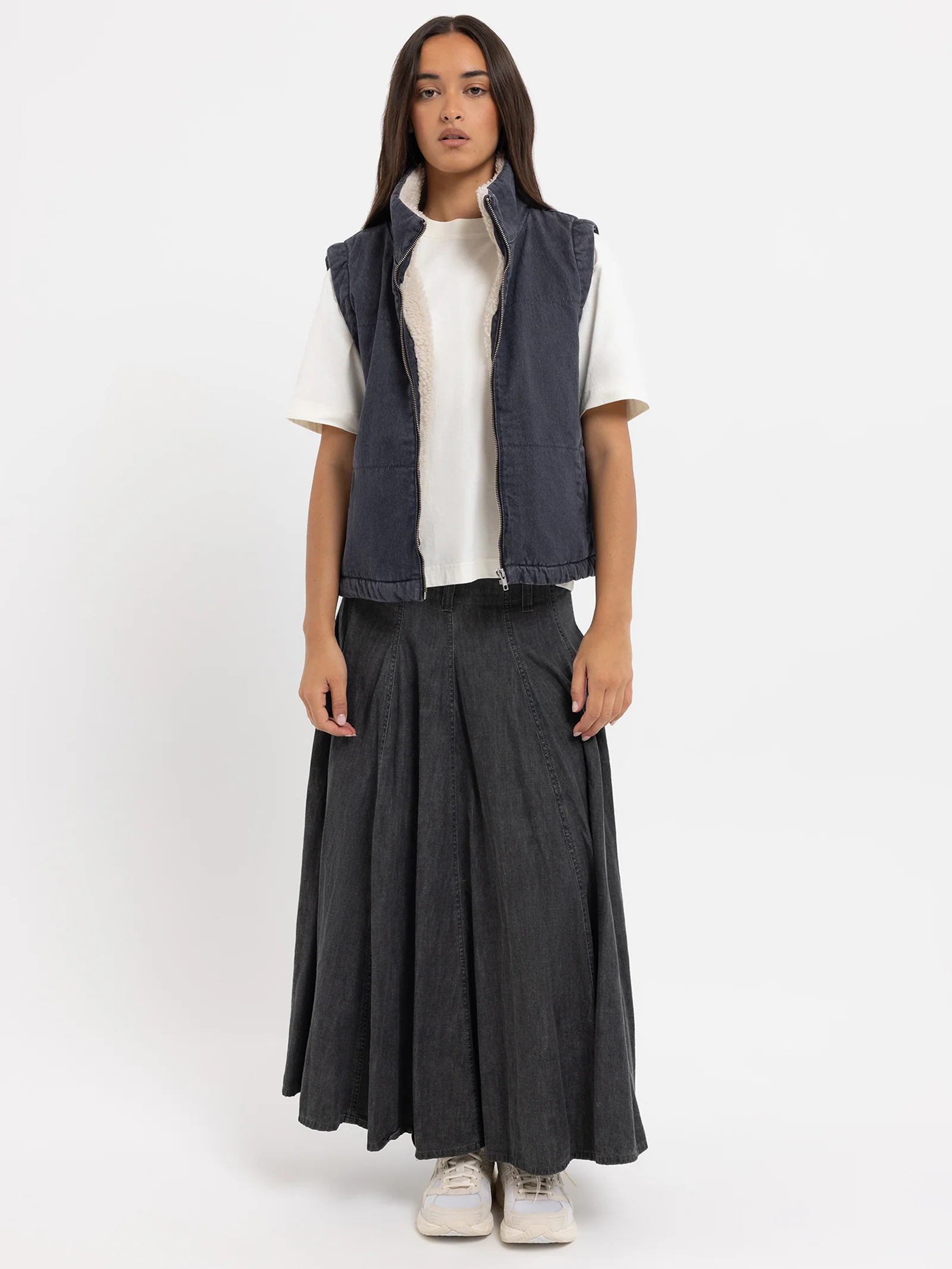 Margot Puffer Vest - Image 2