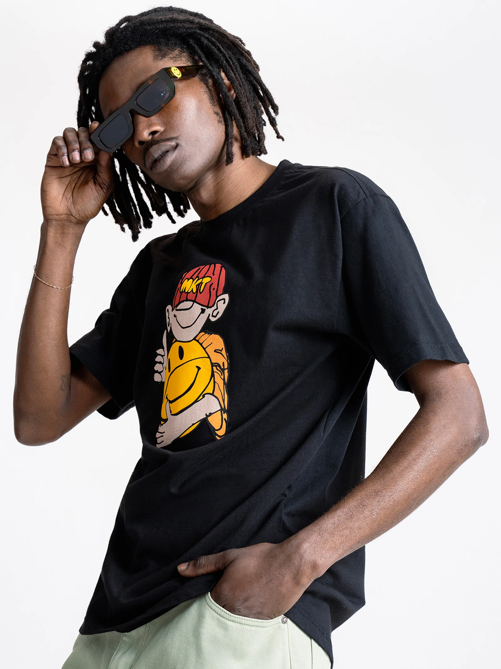 Smiley Friendly Game T-Shirt - Image 3