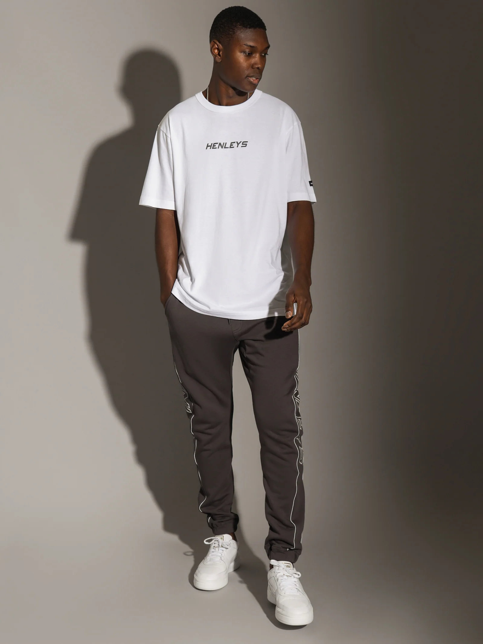 Master Reflective Trackpants - Image 4