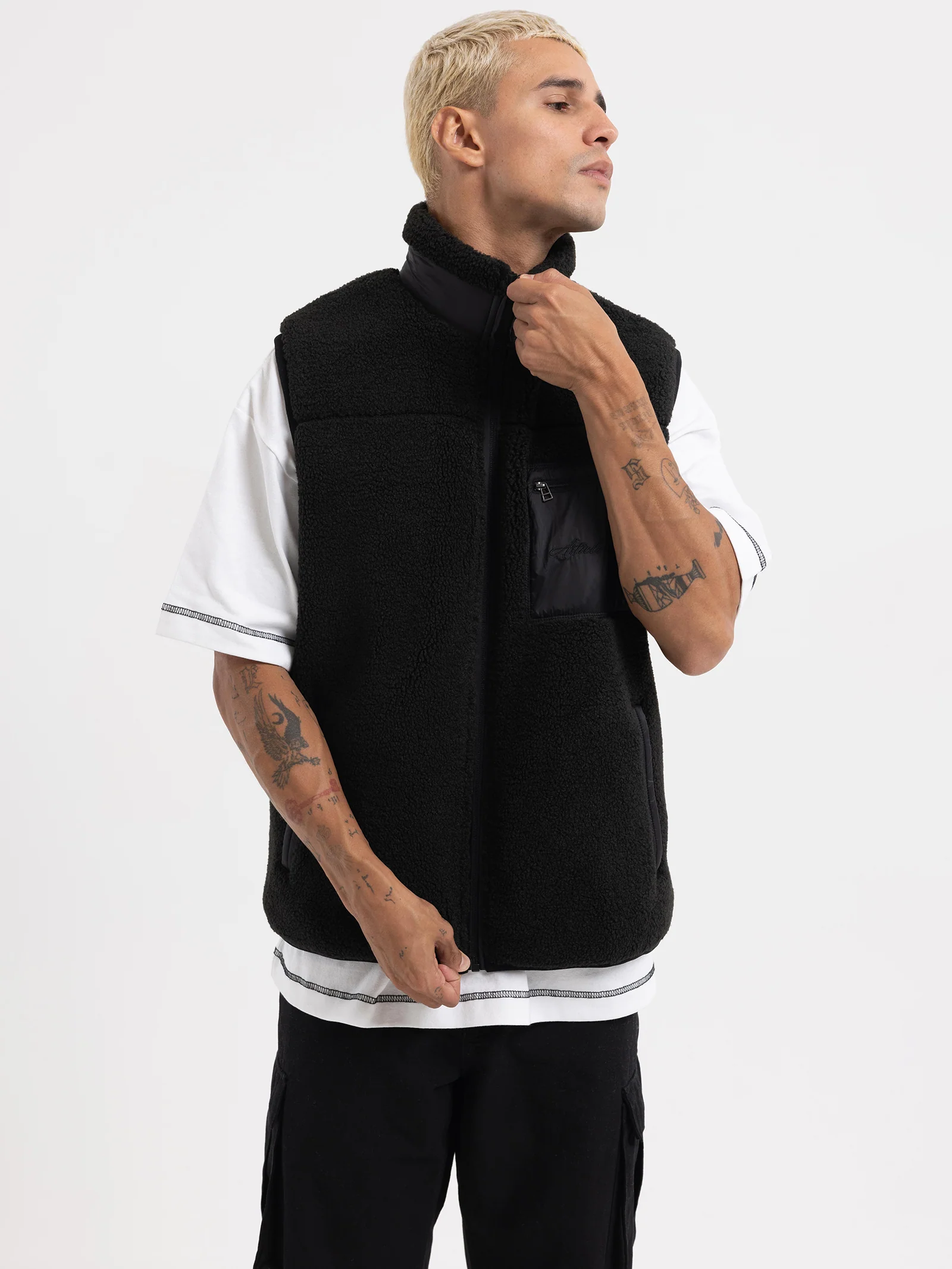 Maximus Sherpa Vest - Image 3