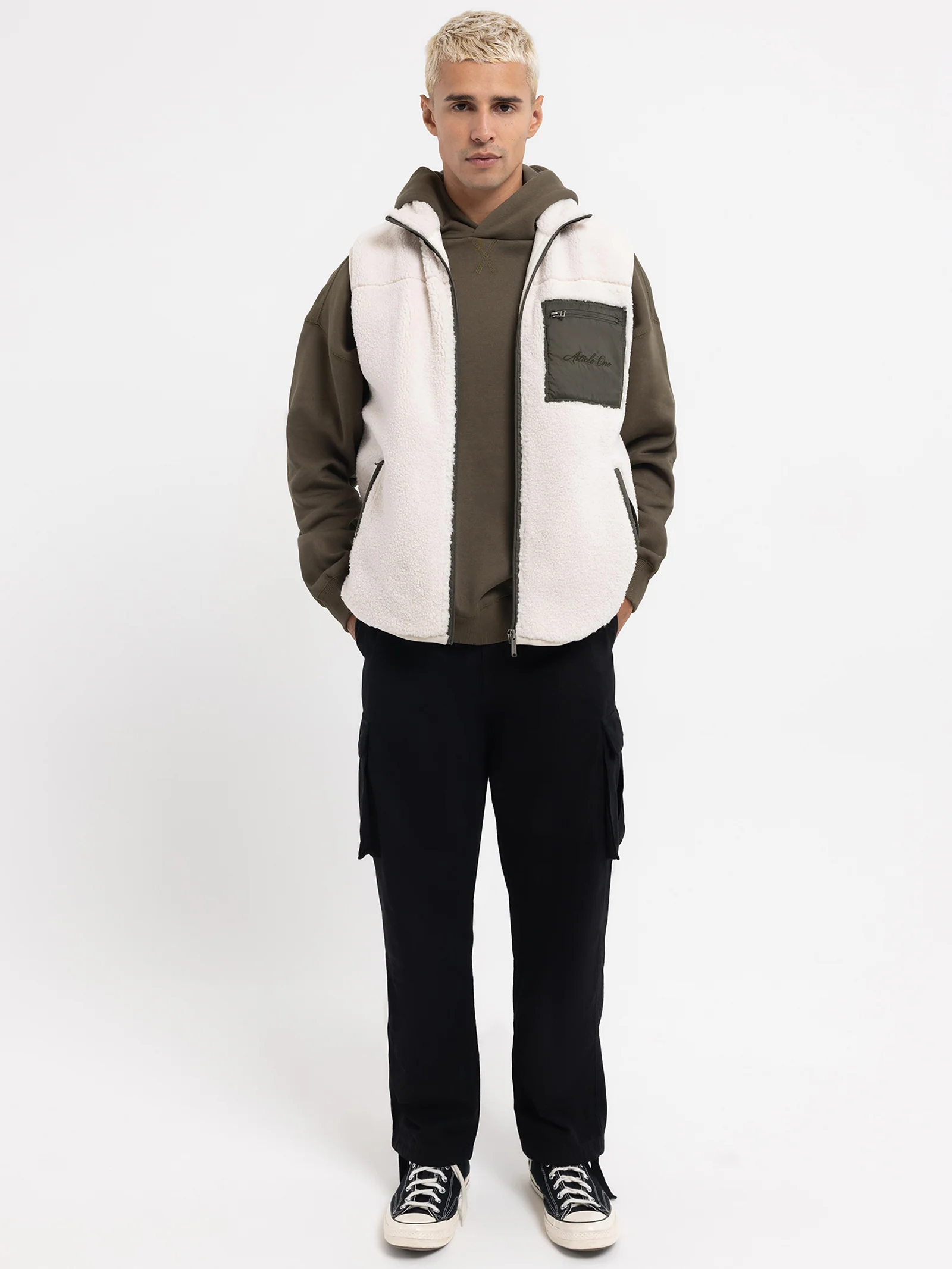 Maximus Sherpa Vest - Image 3