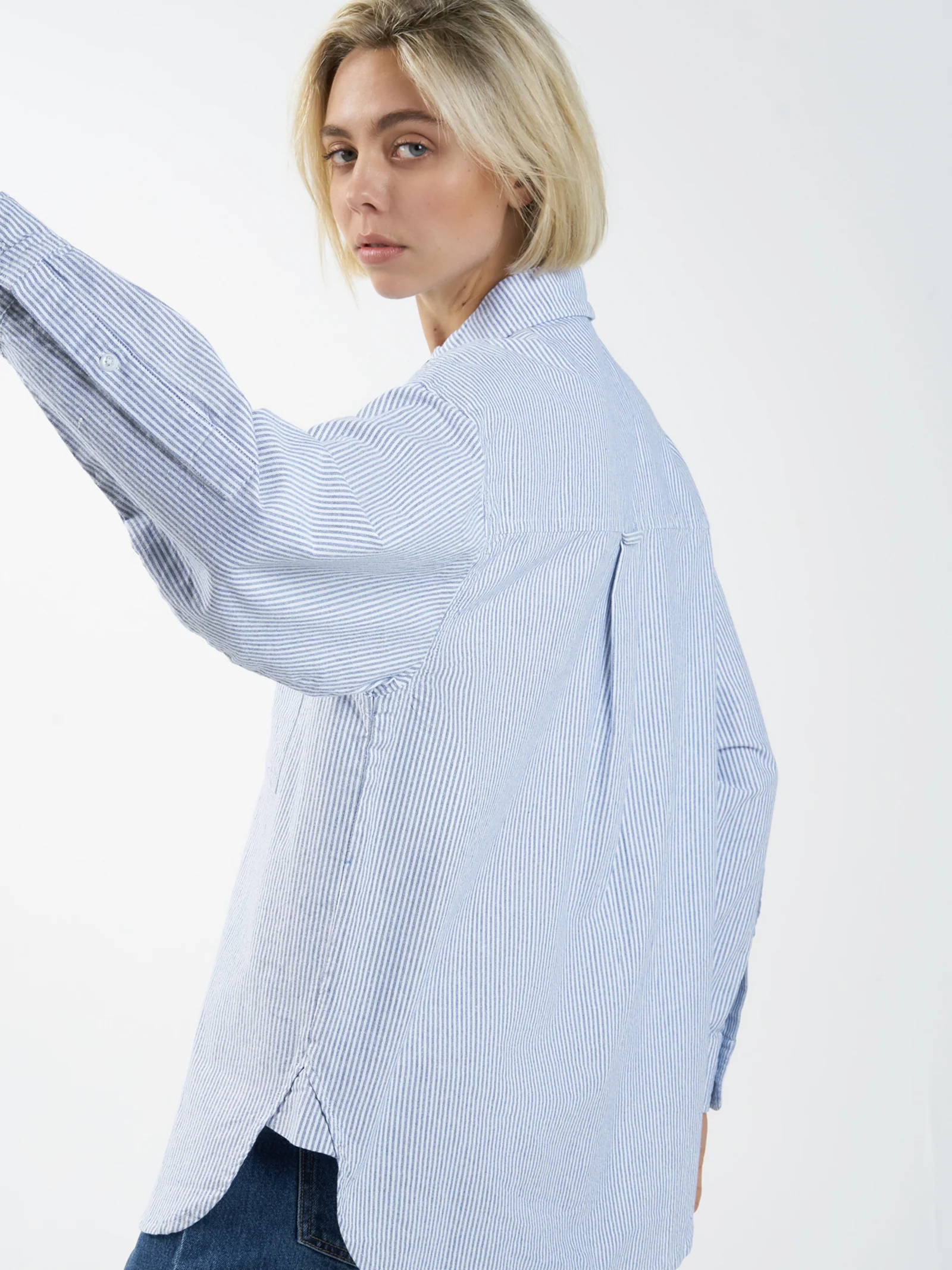 Maxwell Oxford Oversized Shirt - Image 4