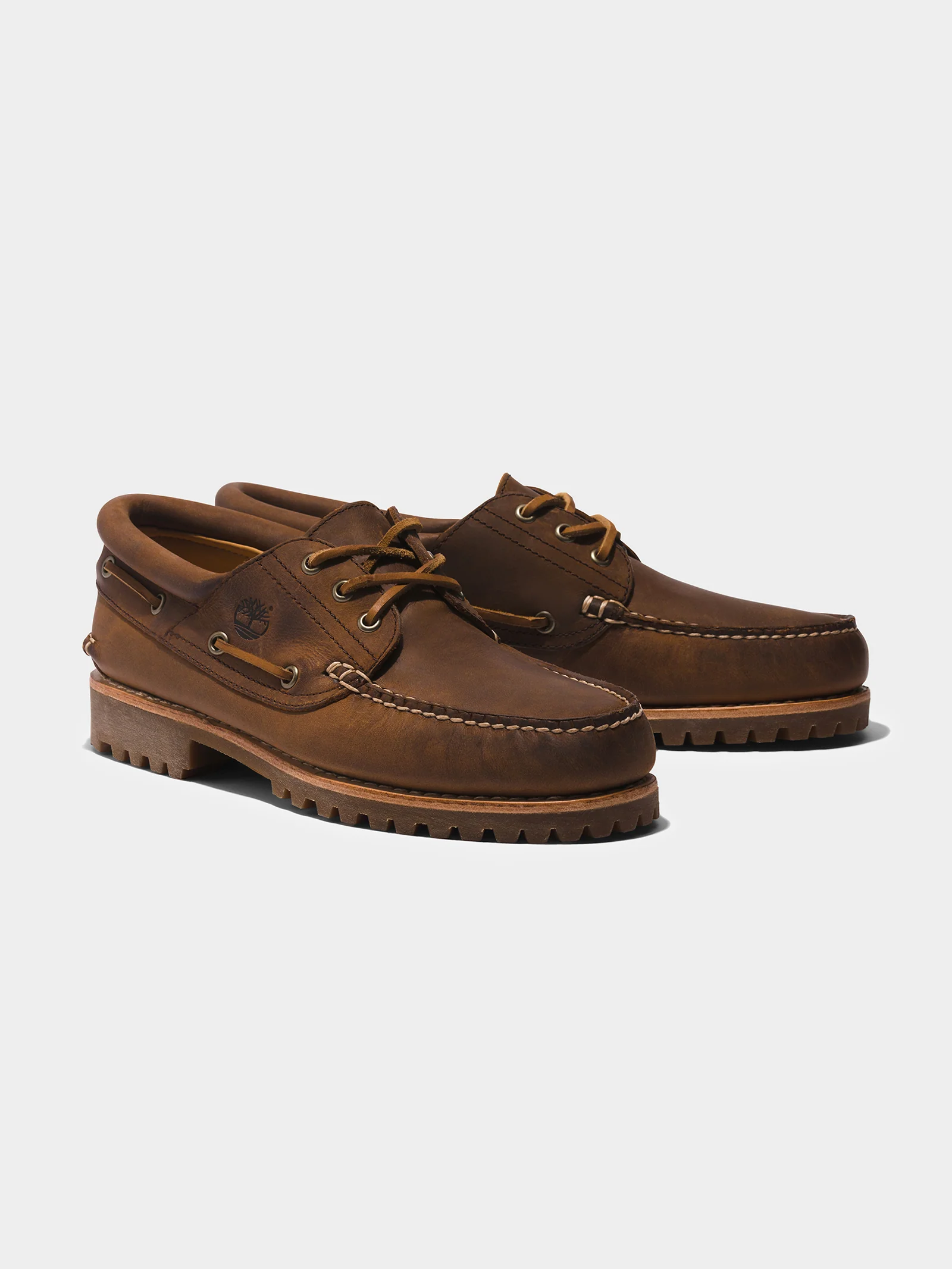 Mens 3 Eye Classic Lug Handsewn Boat Shoes - Image 2