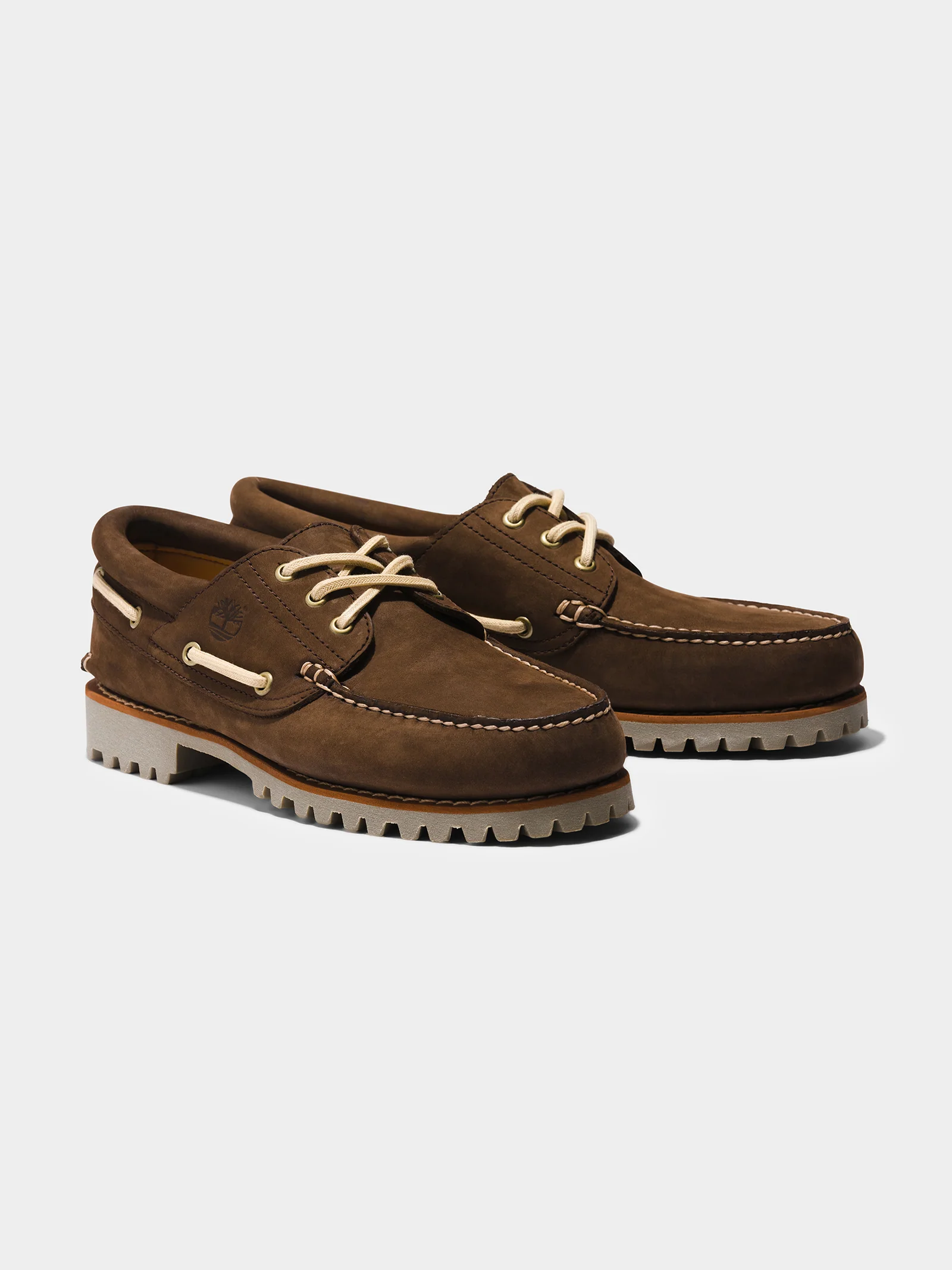 Mens 3 Eye Classic Lug Handsewn Boat Shoes - Image 2