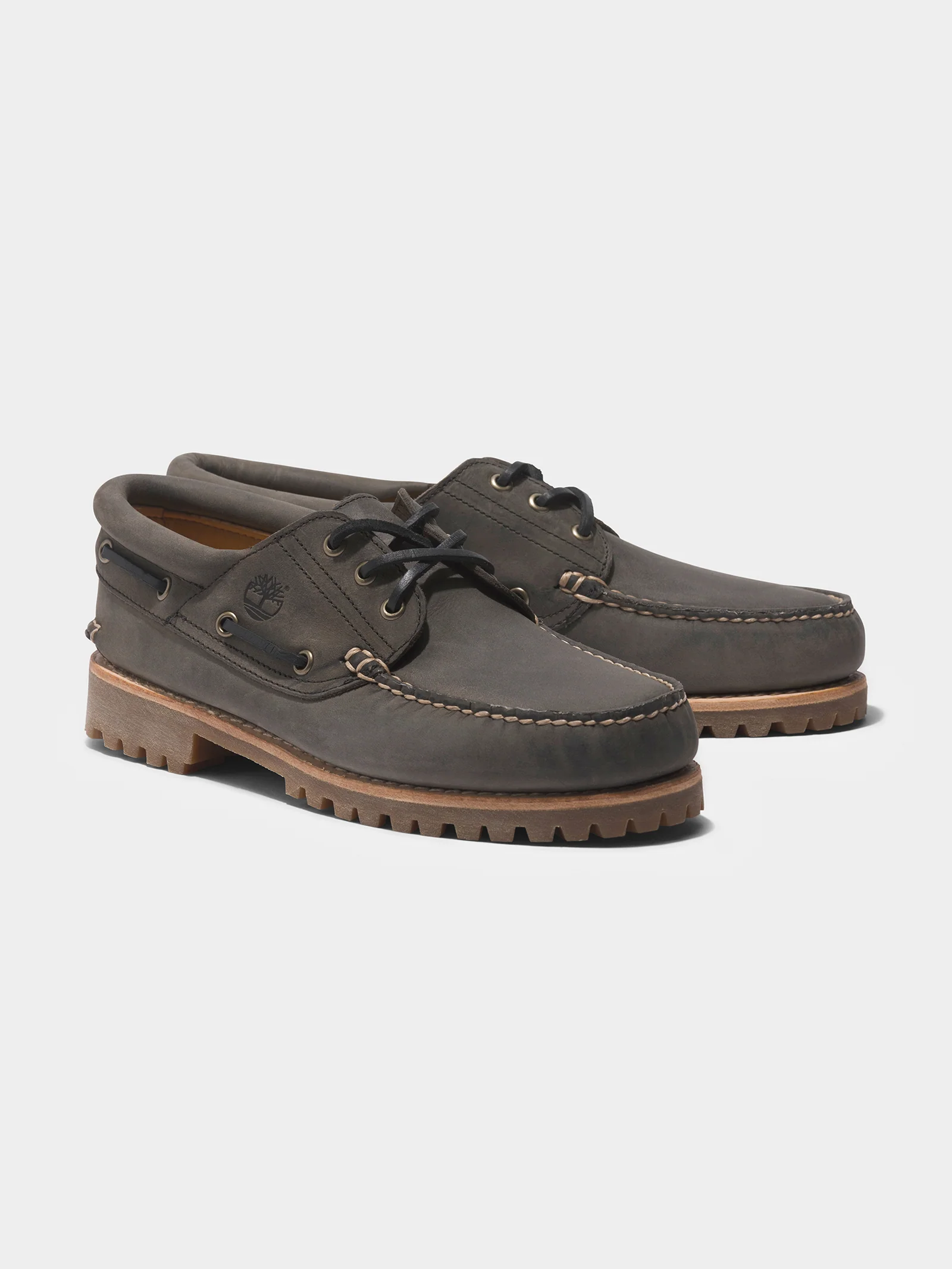 Mens 3 Eye Classic Lug Handsewn Boat Shoes - Image 2