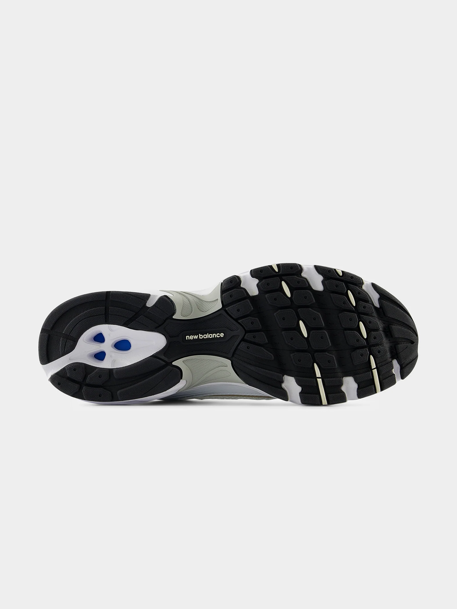 Unisex 530 Sneaker - Image 5