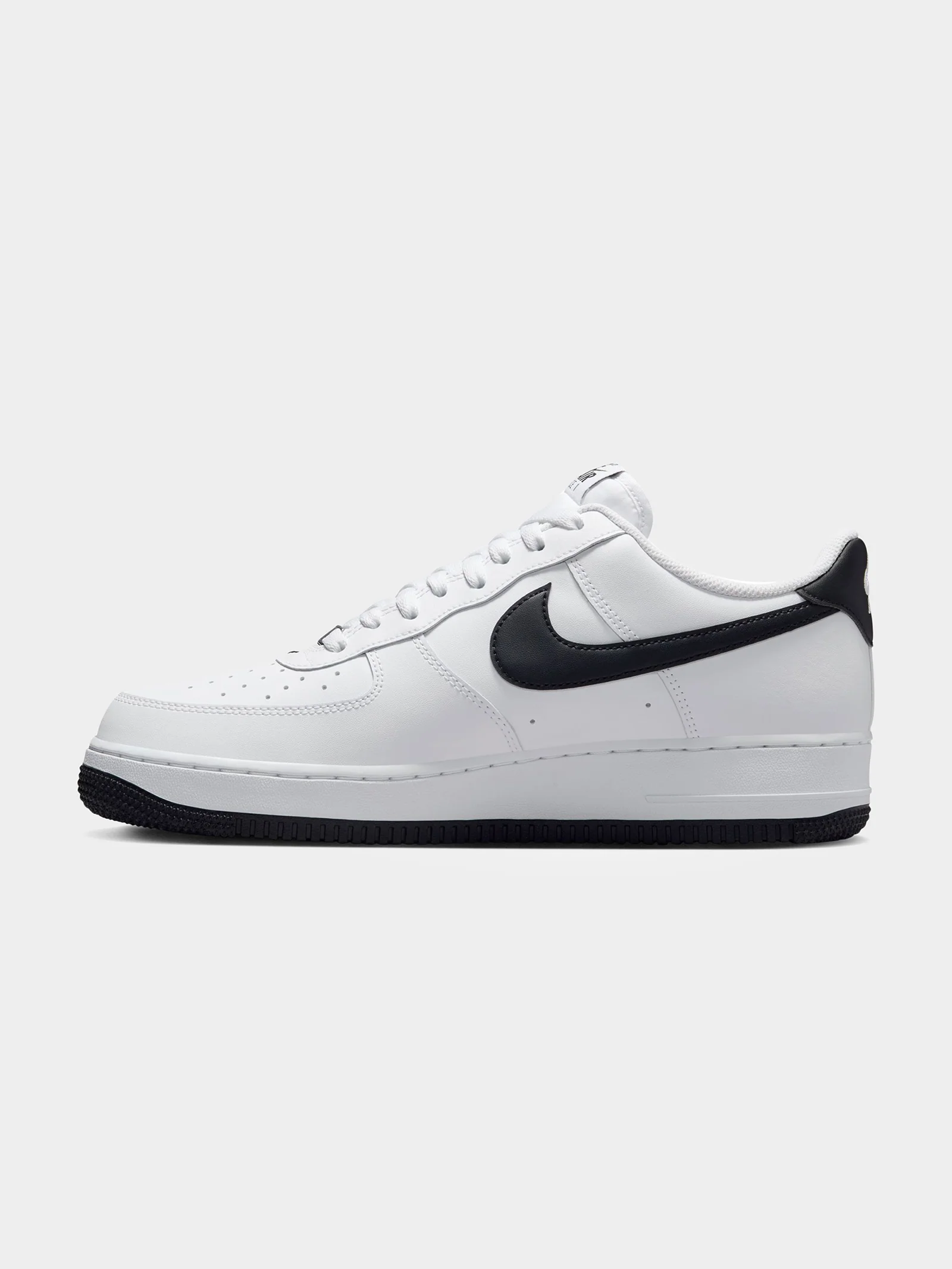 Mens Air Force 1 '07 Sneakers - Image 7