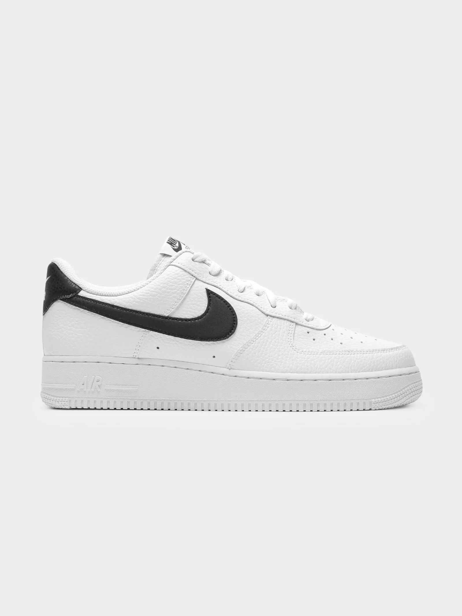 Mens Air Force 1 '07 Sneakers - Image 2