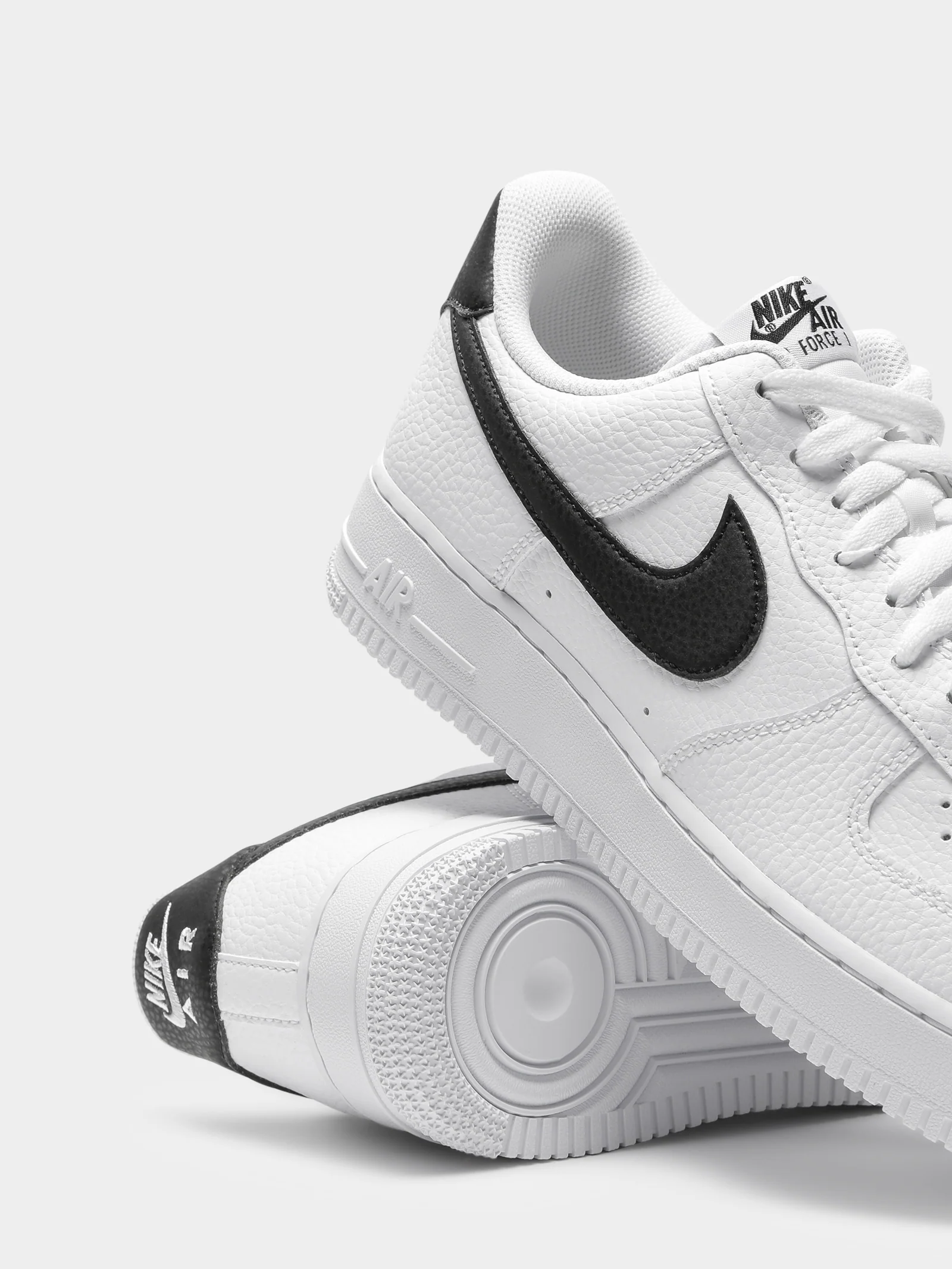 Mens Air Force 1 '07 Sneakers - Image 5