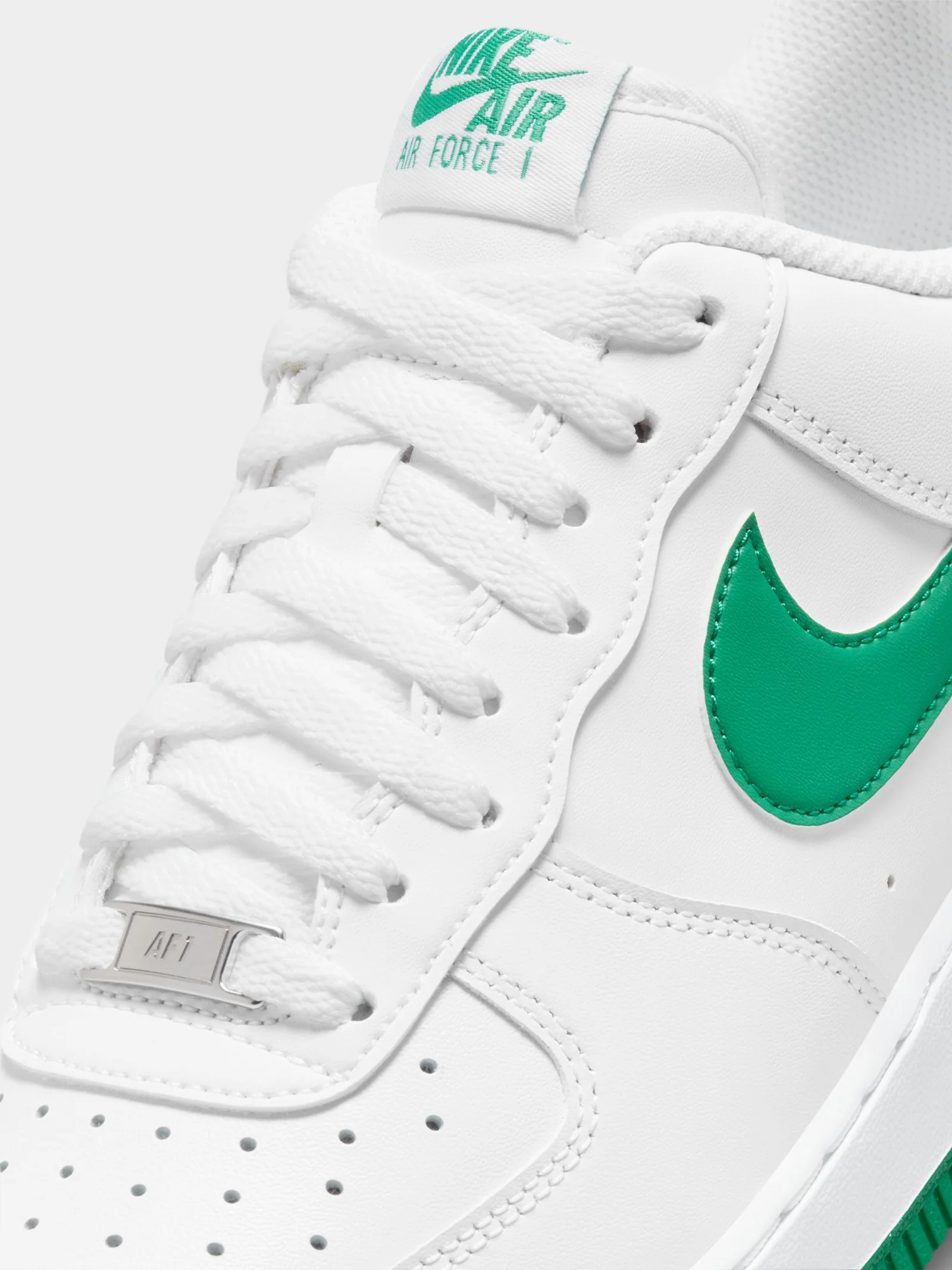 Mens Air Force 1 Low Sneakers - Image 4