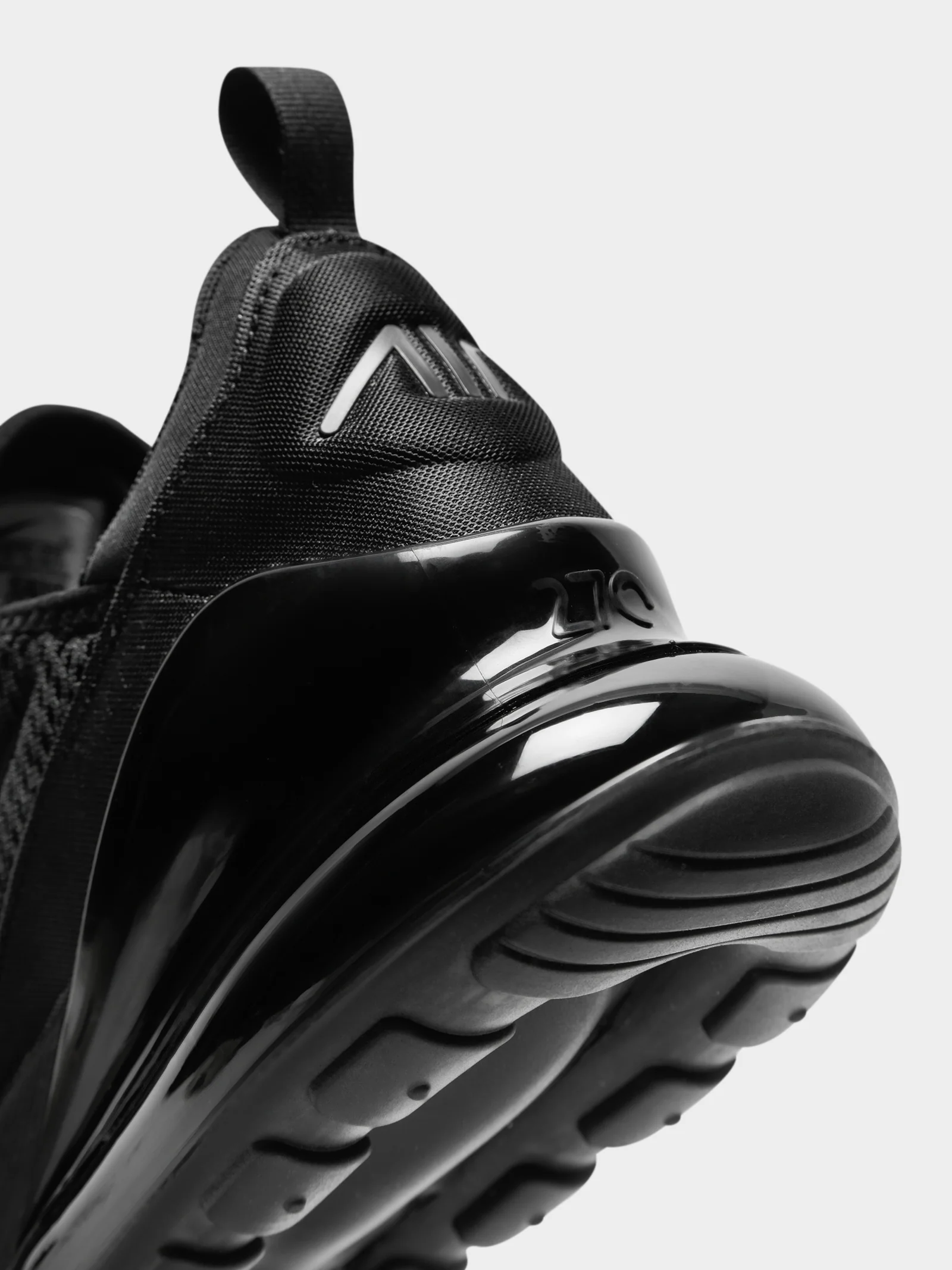 Mens Air Max 270 Sneakers - Image 3
