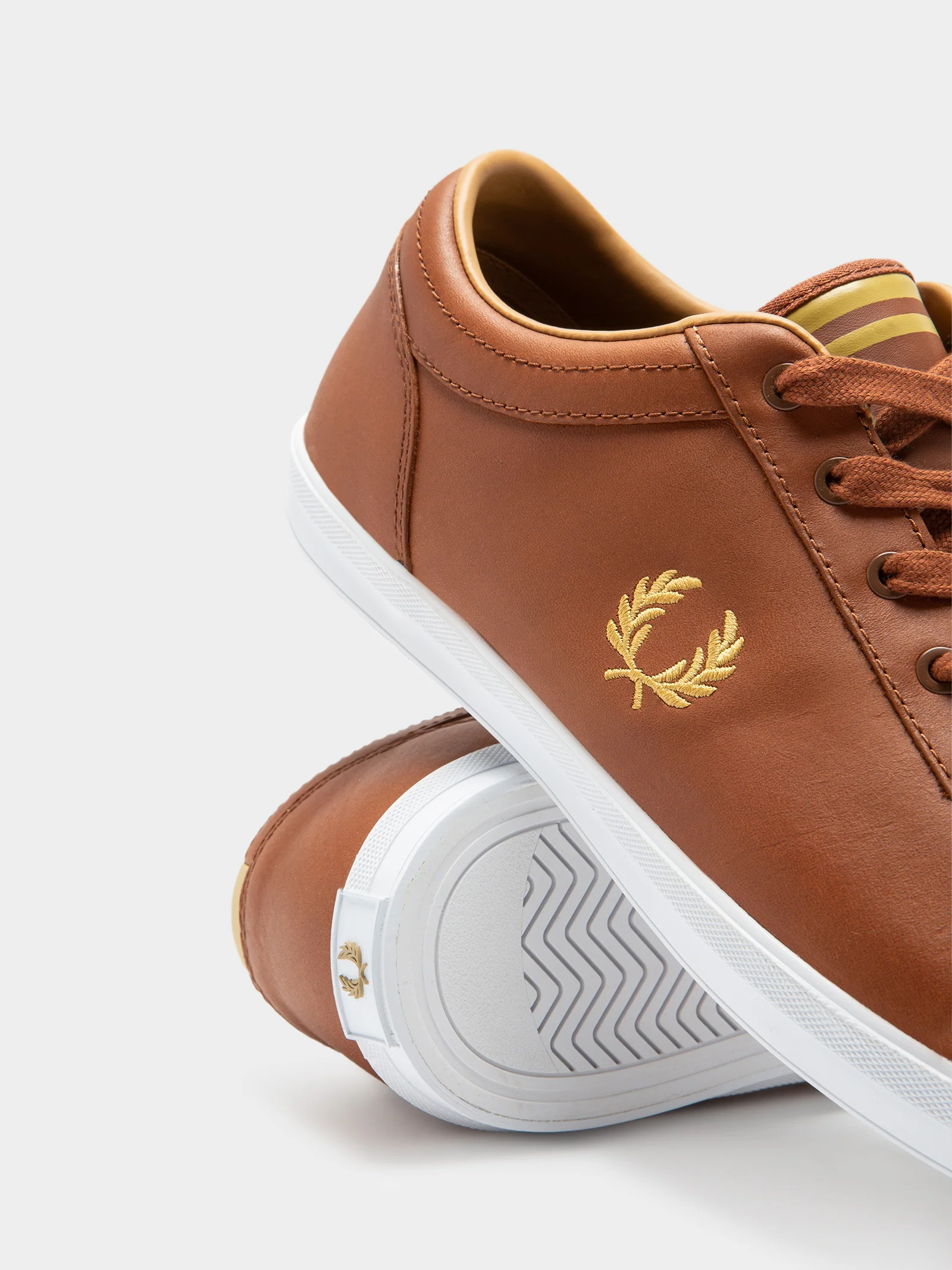 Mens Baseline Leather Sneakers - Image 5
