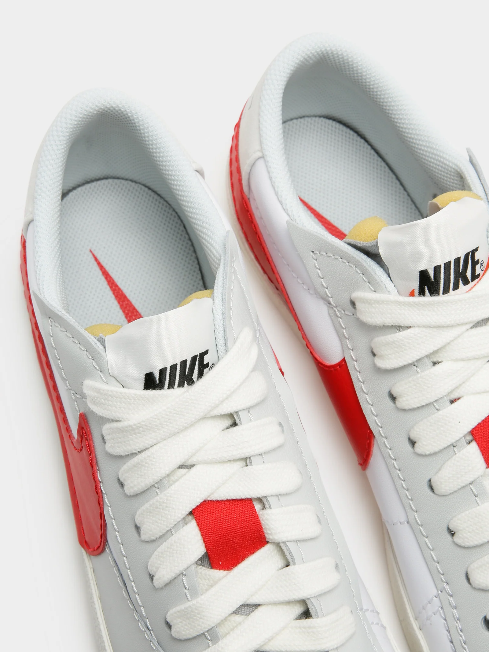 Mens Blazer Low '77 Sneakers - Image 3