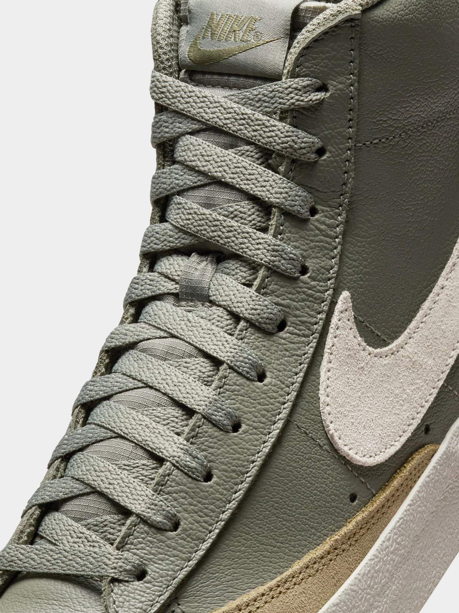 Mens Blazer Mid 77 Prm Sneaker - Image 5