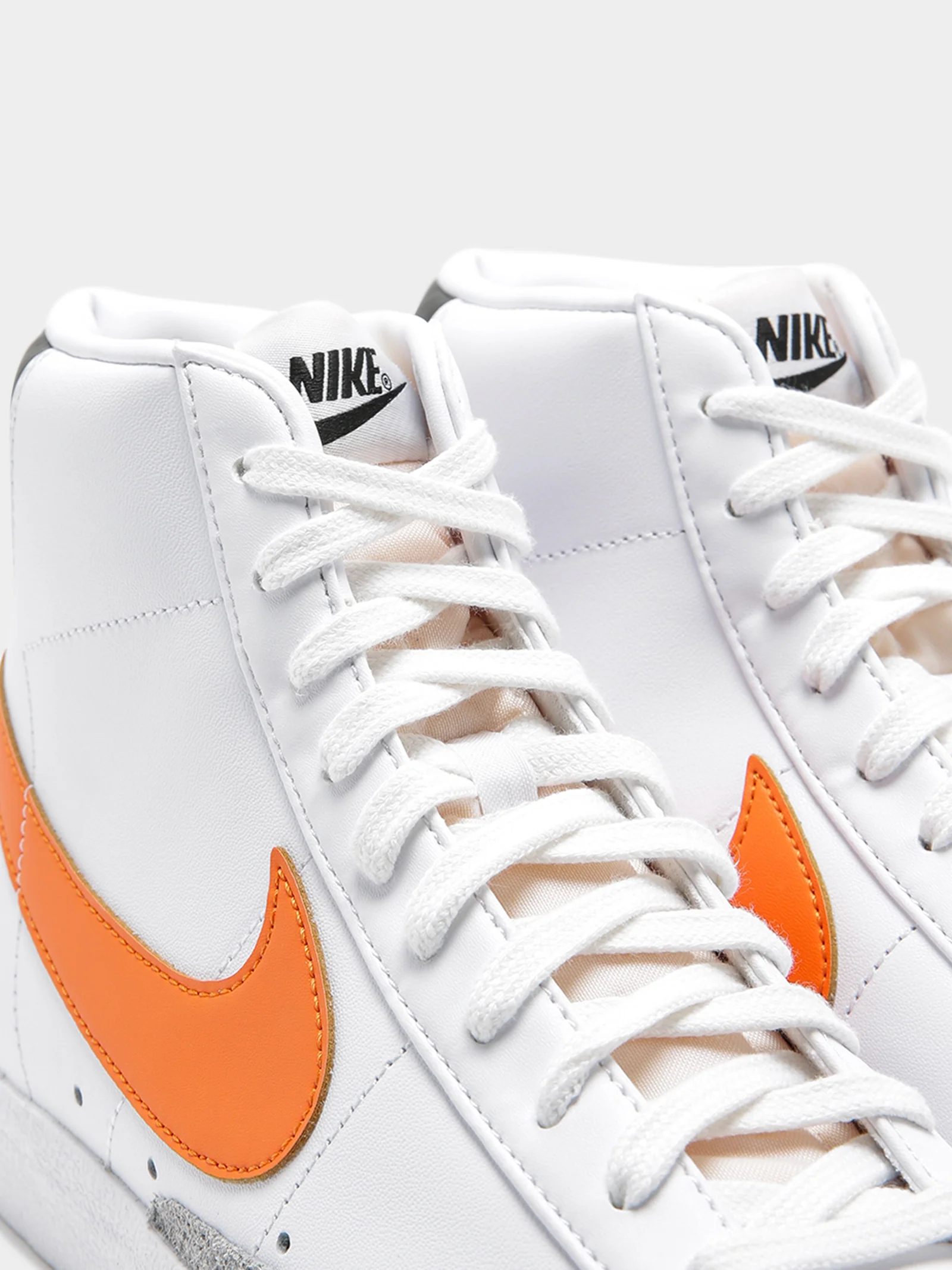 Mens Blazer Mid 77' Sneakers - Image 4